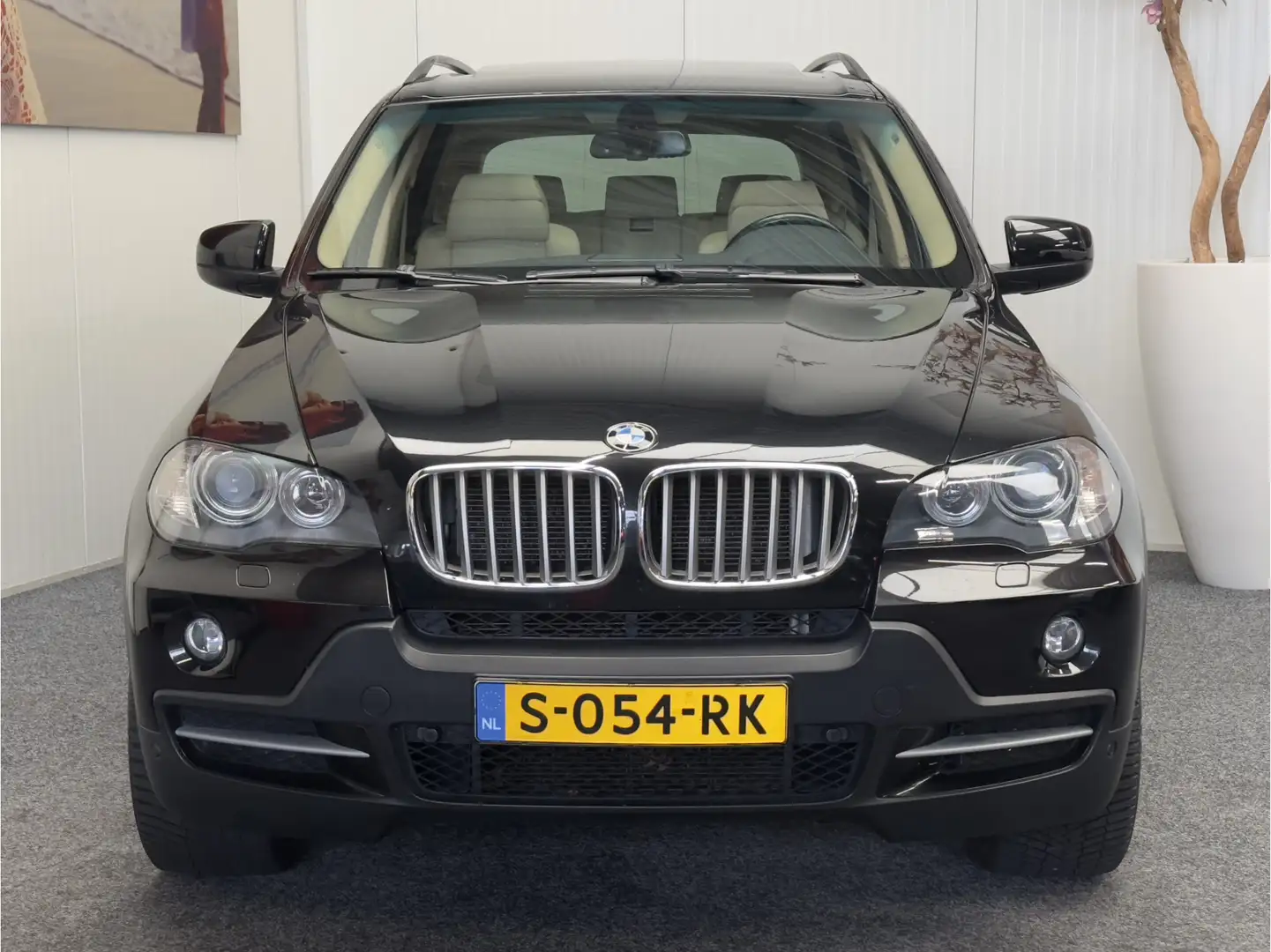 BMW X5 xDrive48i High Executive YOUNGTIMER LEDER NAVIGATI Zwart - 2