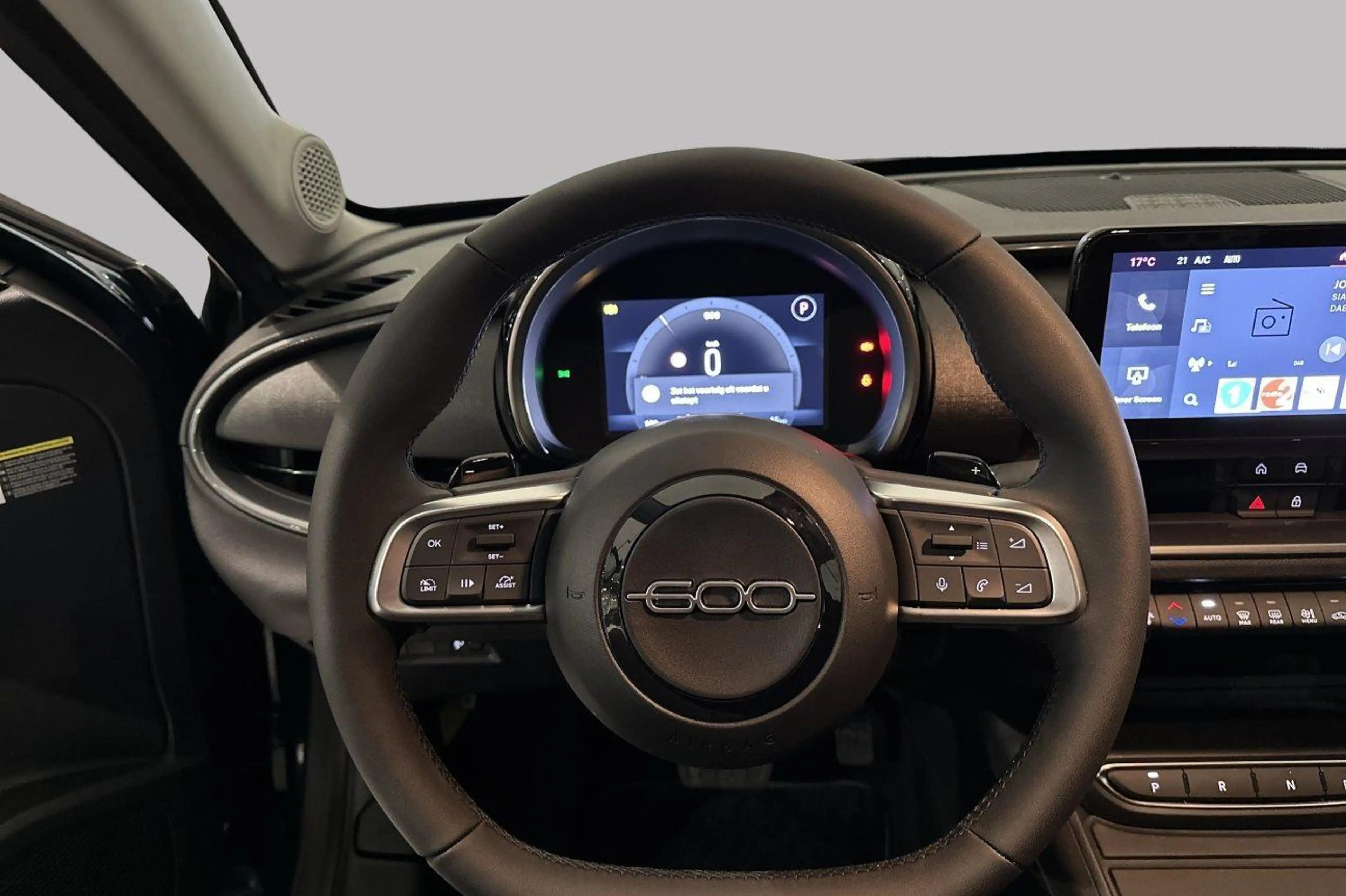 Fiat 600 Hybrid 110pk POP — photo 12