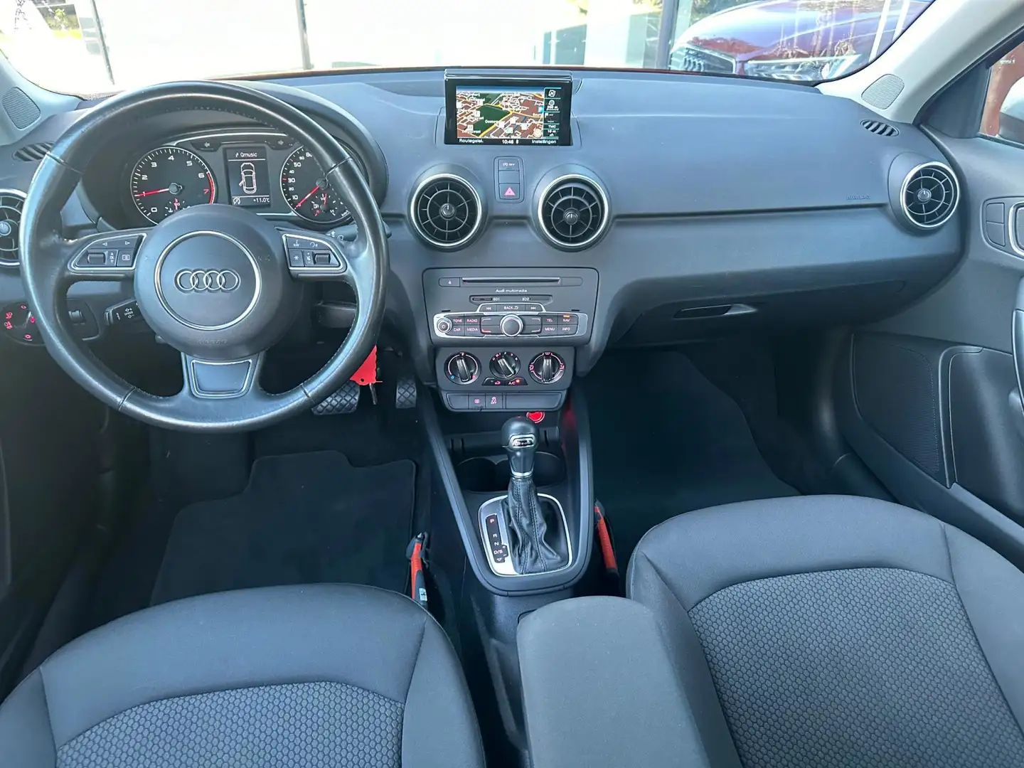 Audi A1 Sportback 1.0 TFSI Adrenalin S line - Automaat - A Rosso - 2