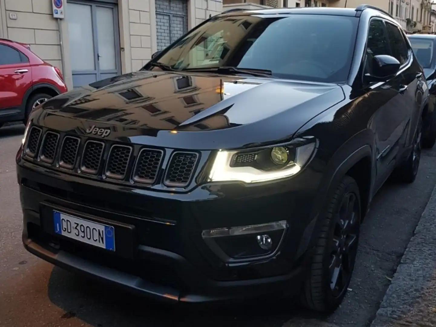 Jeep Compass 1.3 turbo t4 S 2wd 150cv ddct my20 Noir - 1