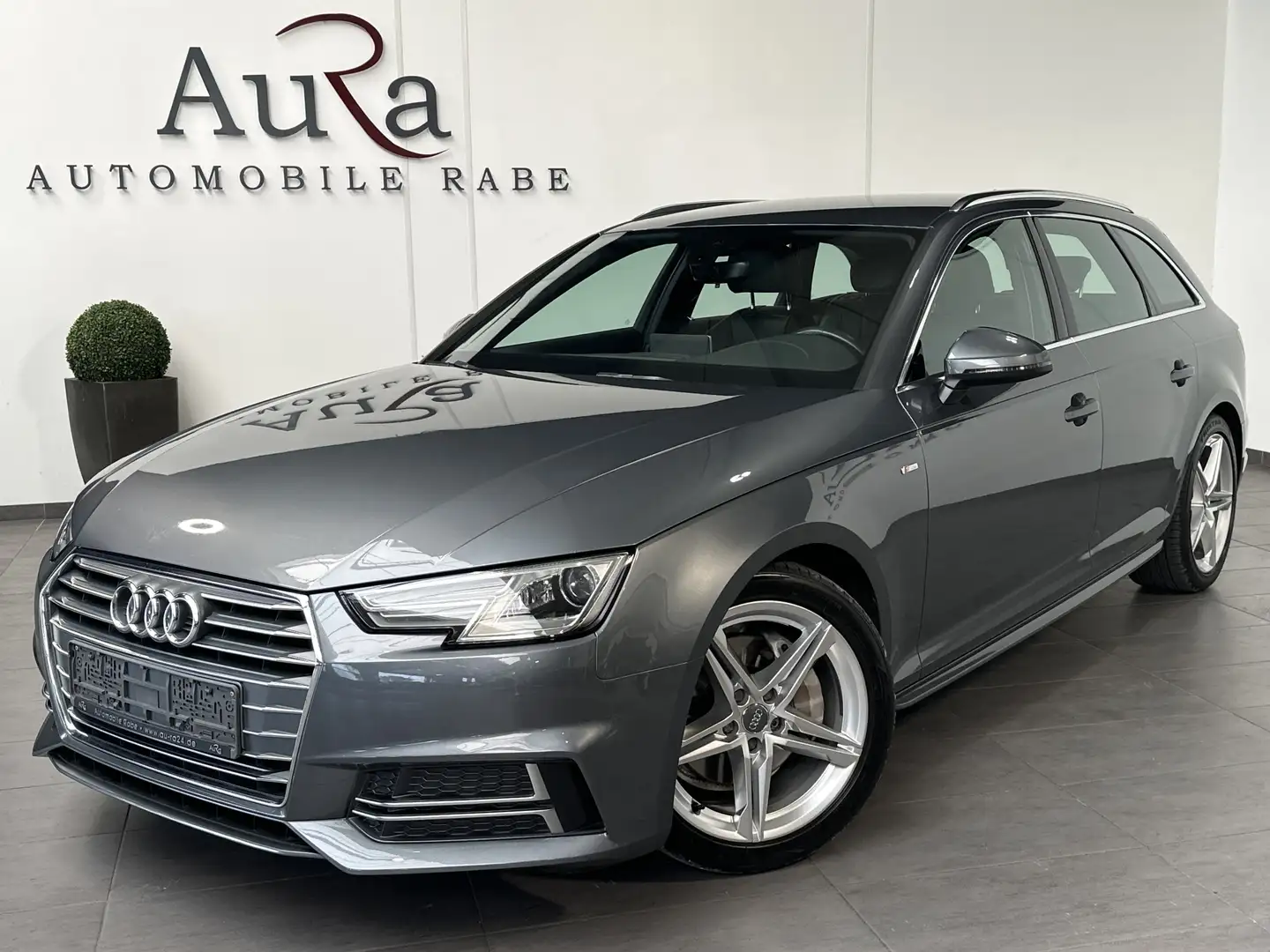 Audi A4 Avant 2.0 TDI S-Line NAV+XEN+DIGDISPLAY+18ZO Gris - 1