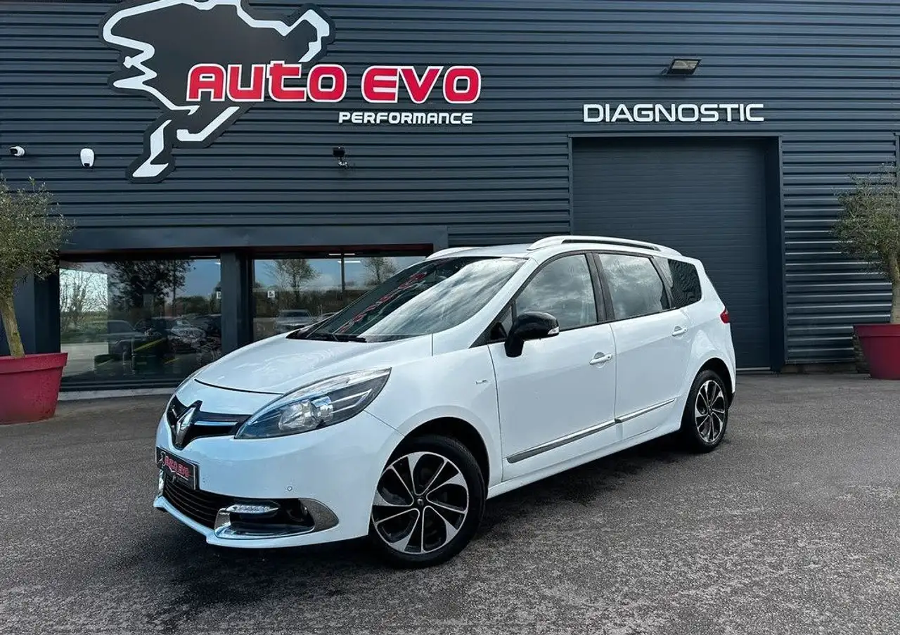 Renault Grand Scenic III dCi 130 Energy Bose Edition 7 pl