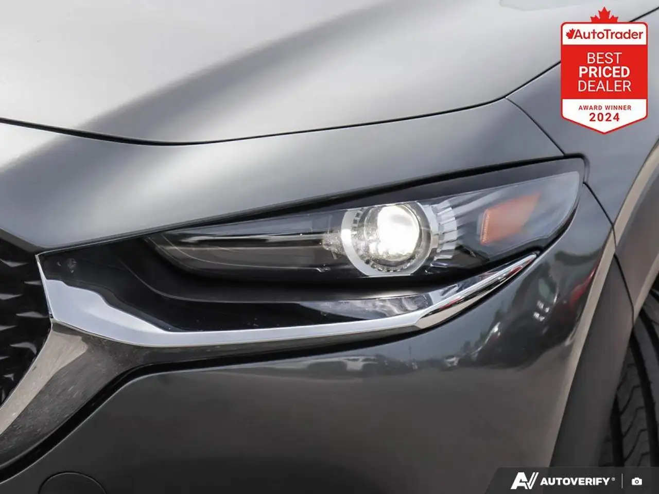 Mazda CX-30 снимка Mazda CX-30