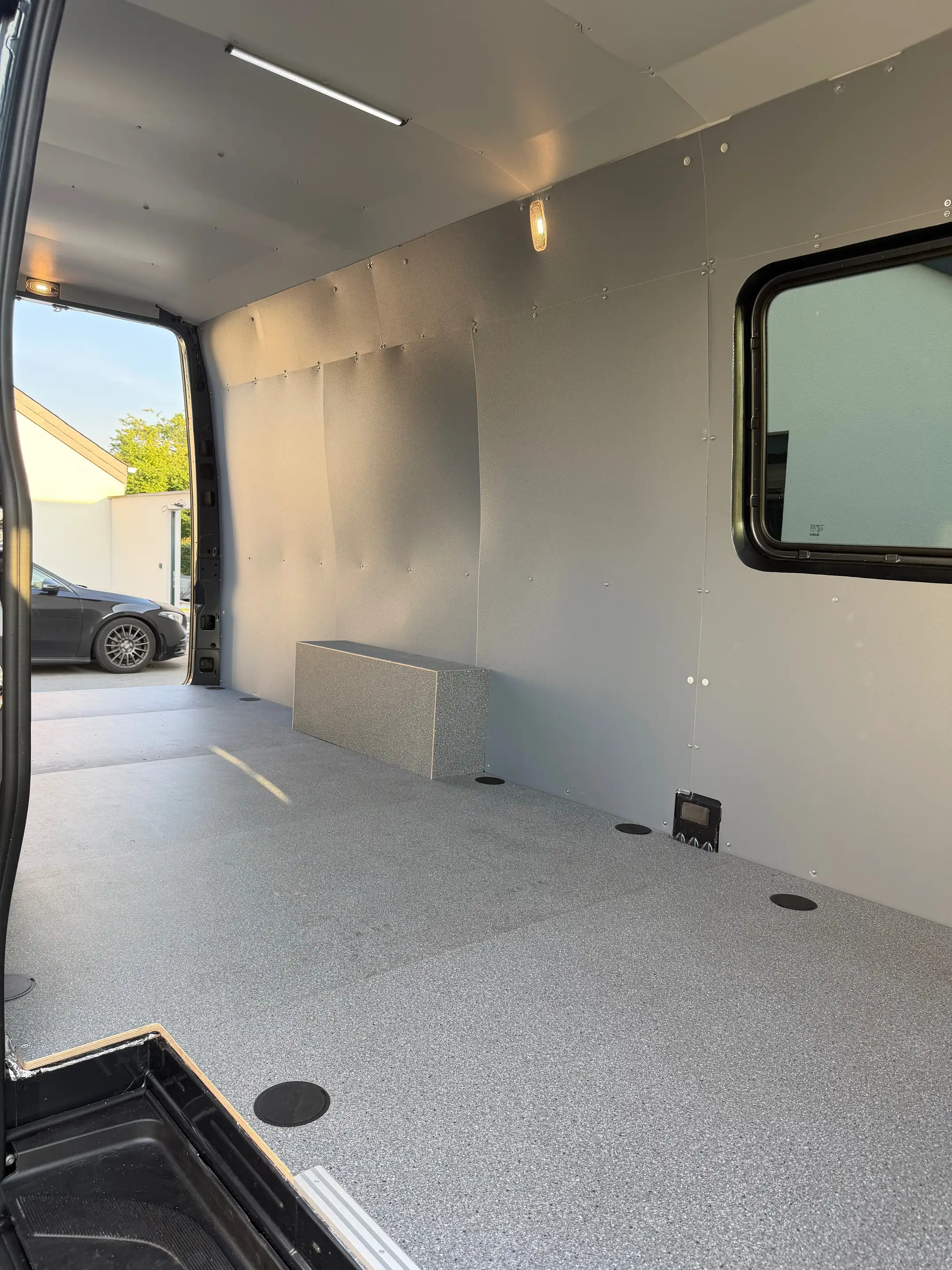 Mercedes-Benz Sprinter 319d Full... H2 L4 (extra-long — photo 8