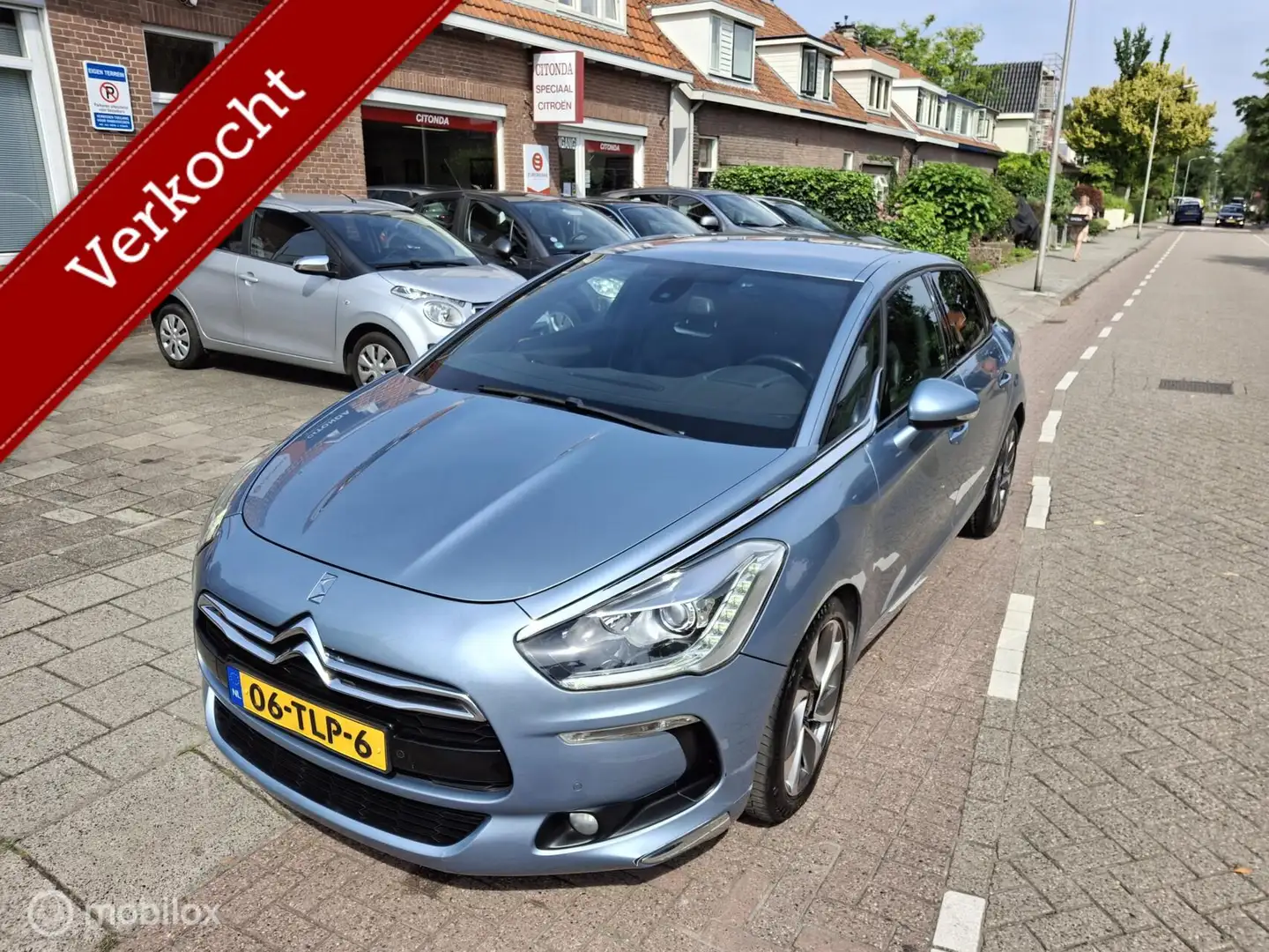 Citroen DS5 1.6 THP So Chic Blauw - 1