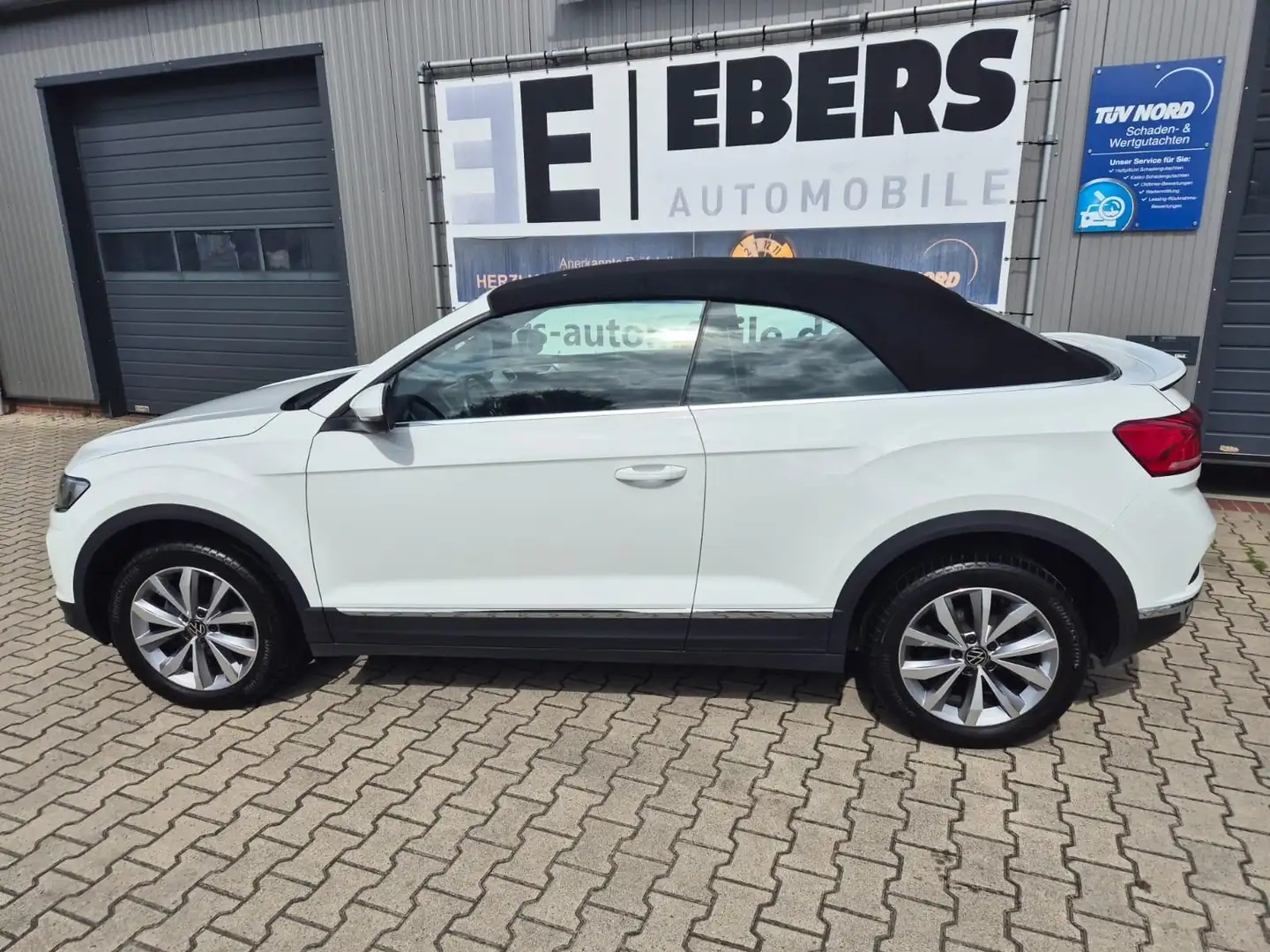 Volkswagen T-Roc Cabriolet 1.0 TSI LED/PDC/SZHG/APP/WINDSCH Weiß - 2