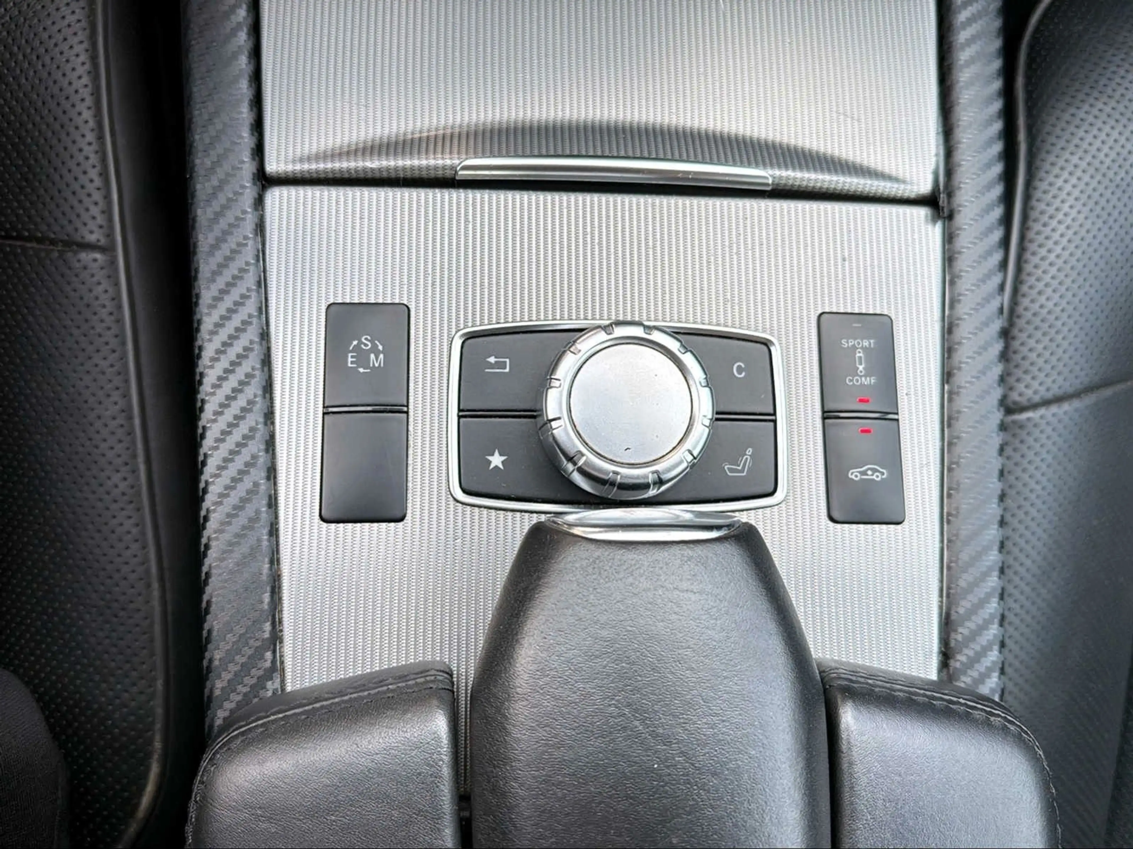 Mercedes-Benz E 400 4MATIC | PRE-SAFE | Komfort-Fahrwerk | NEC — photo 12