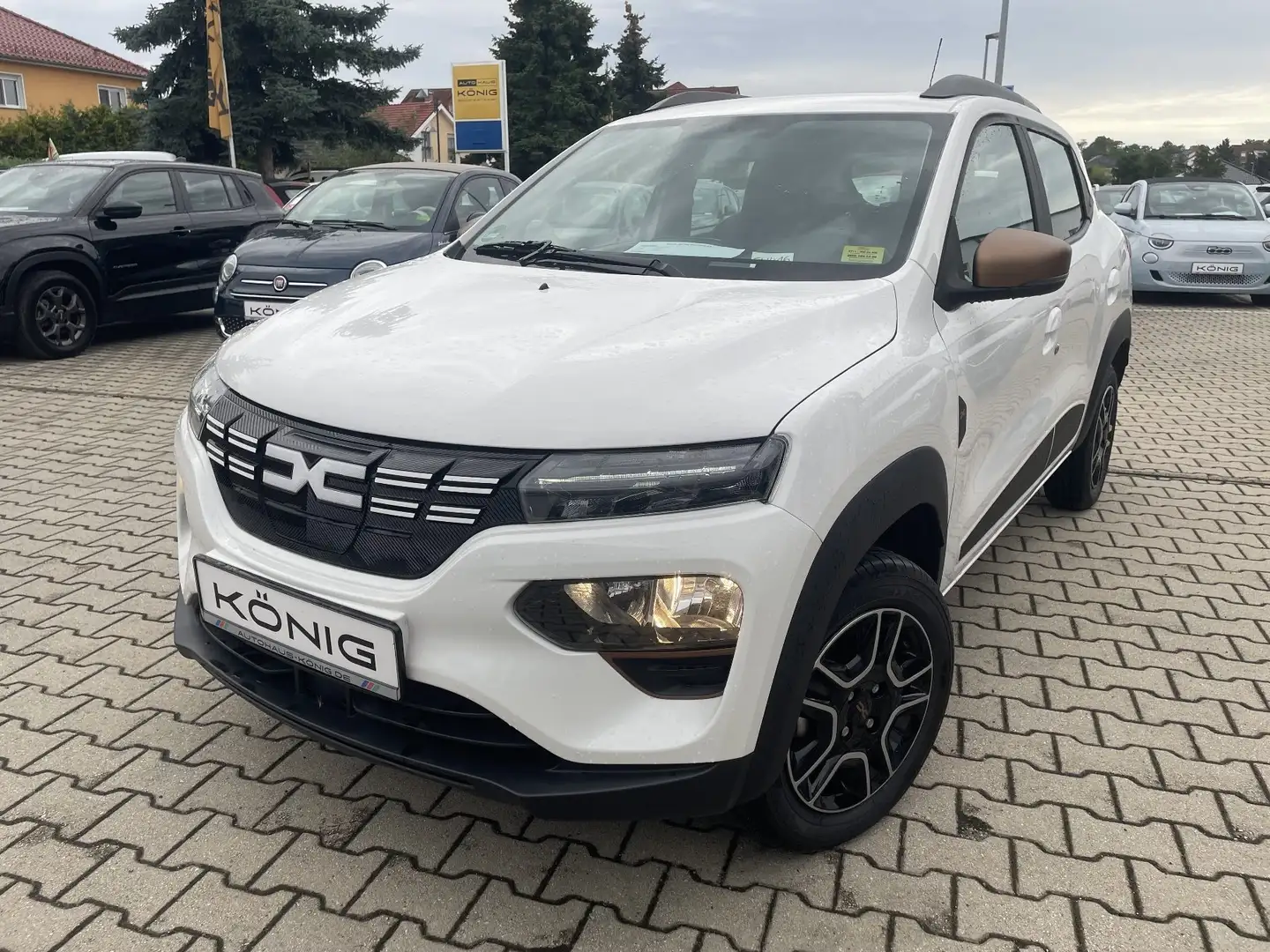 Dacia Spring Extreme 65 Weiß - 1
