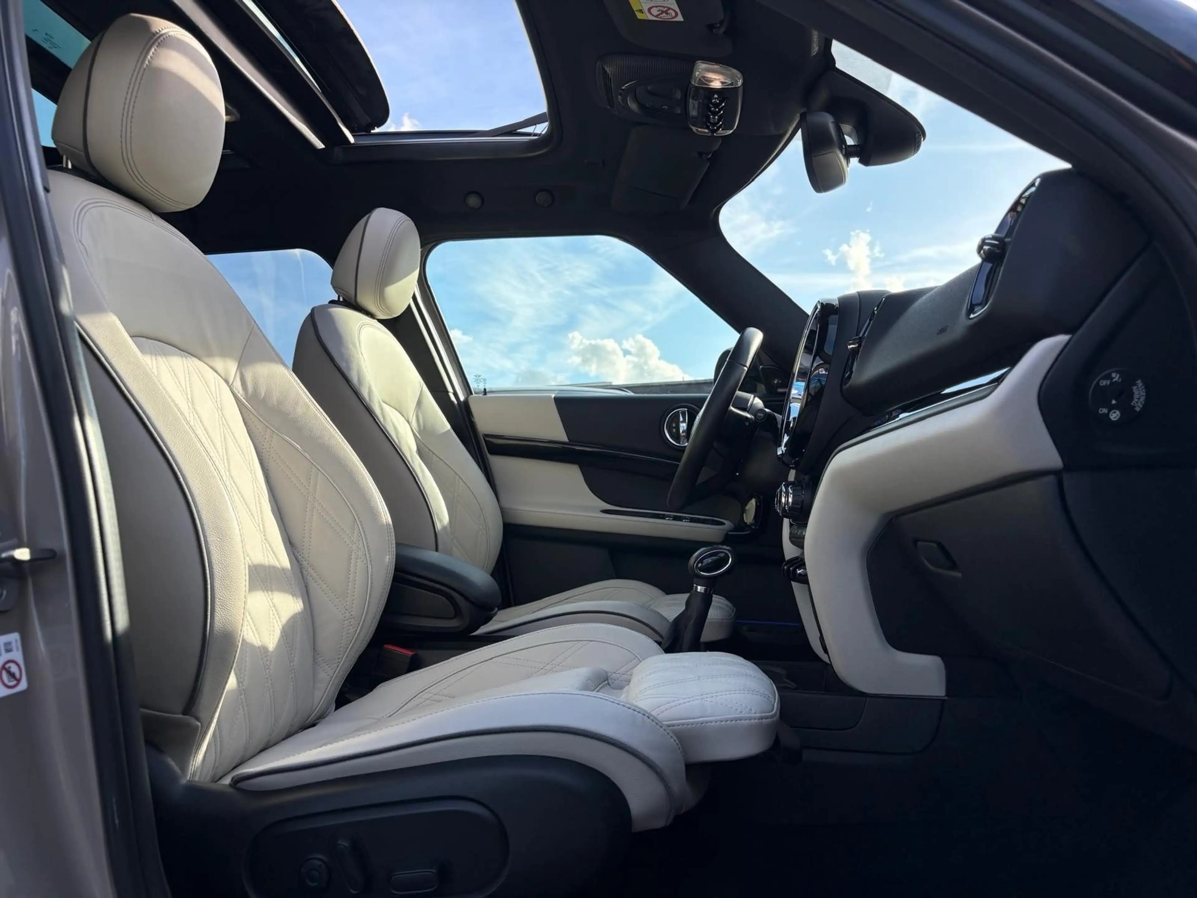 MINI Cooper SE Countryman 1.5A PHEV SE ALL4 | | TOIT PANO | H&K | CAMERA — photo 10
