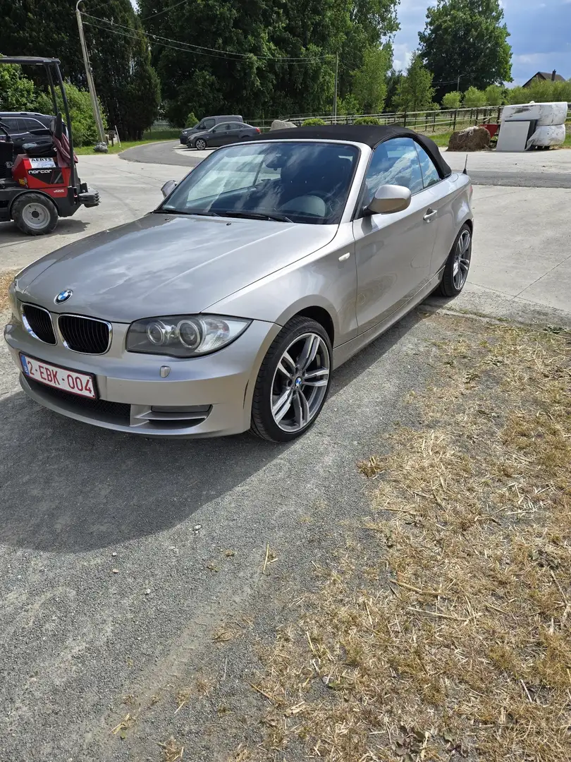 BMW 118 118i Cabrio - 1