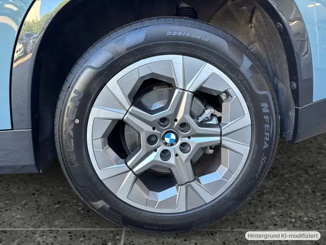 BMW X1 view 10