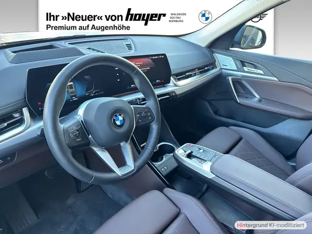 BMW X1 view 4