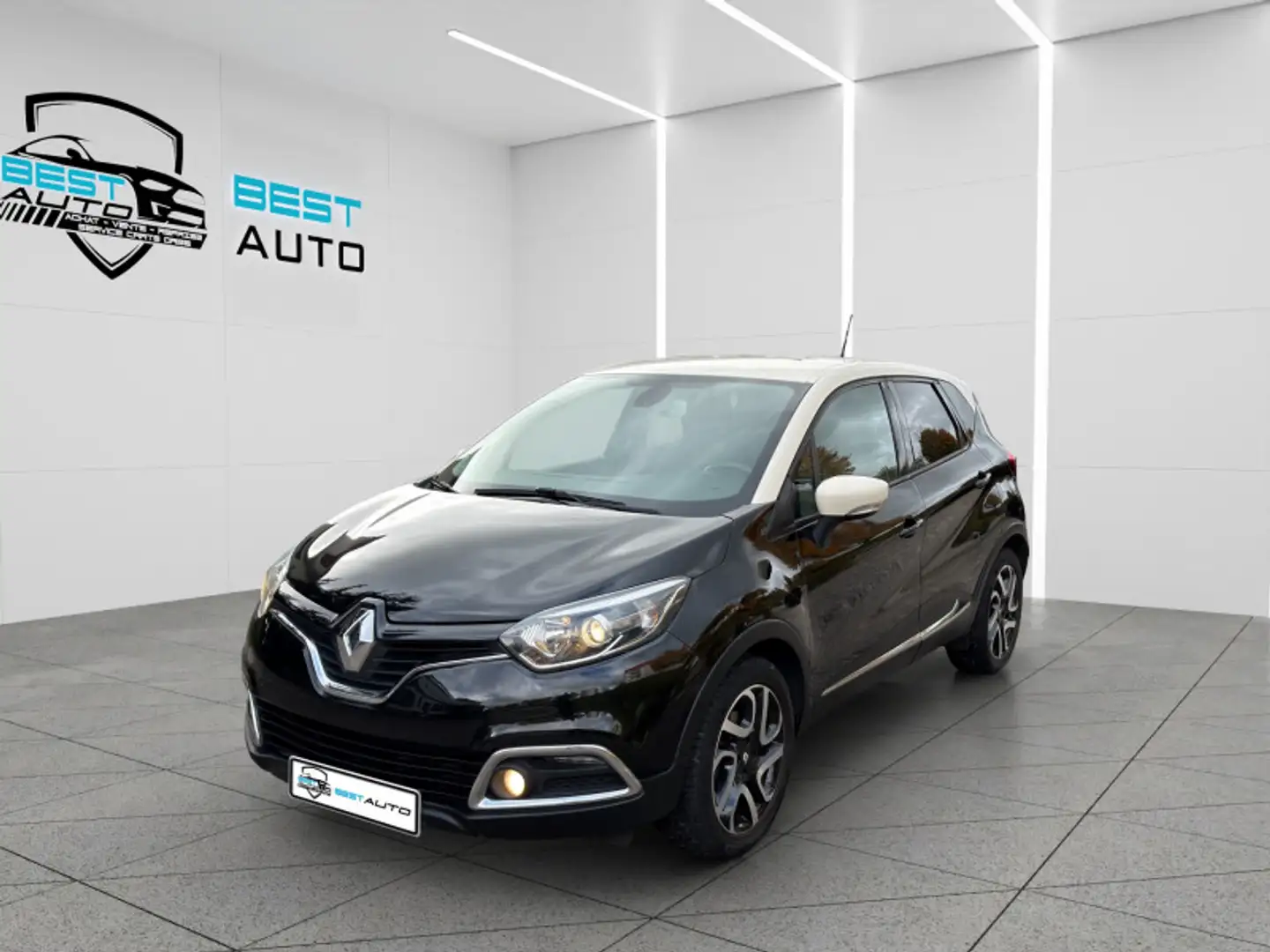 Renault Captur 1.5 DCI 90CH STOP\u0026START ENERGY INTENS ECO² Zwart - 1
