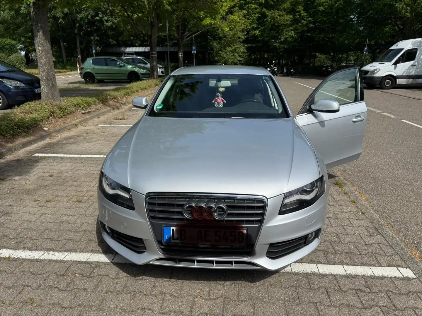 Audi A4 1.8 TFSI Ambiente - 1