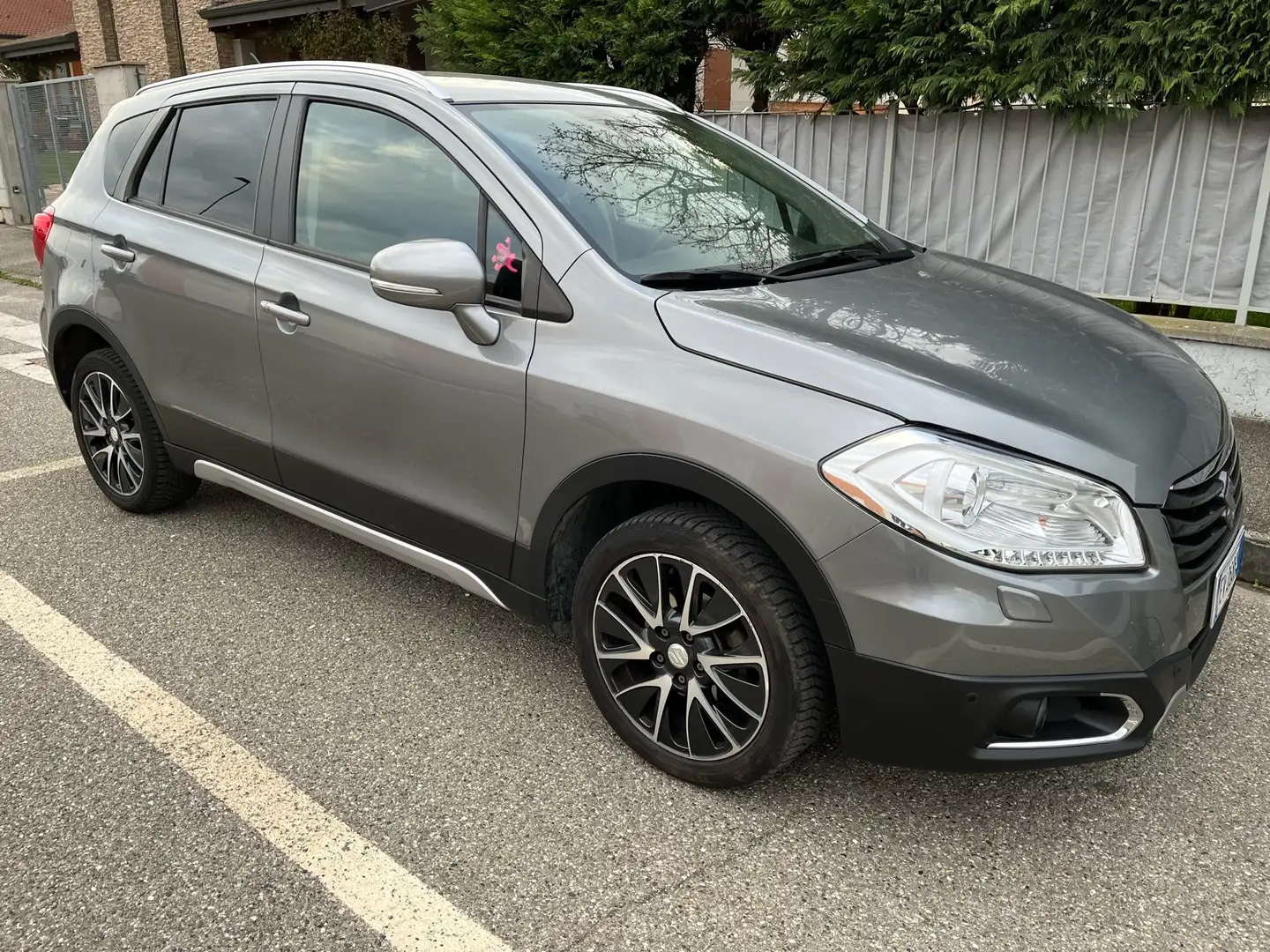 Suzuki SX4 S-Cross 1.6 ddis Style 4wd allgrip Argent - 1