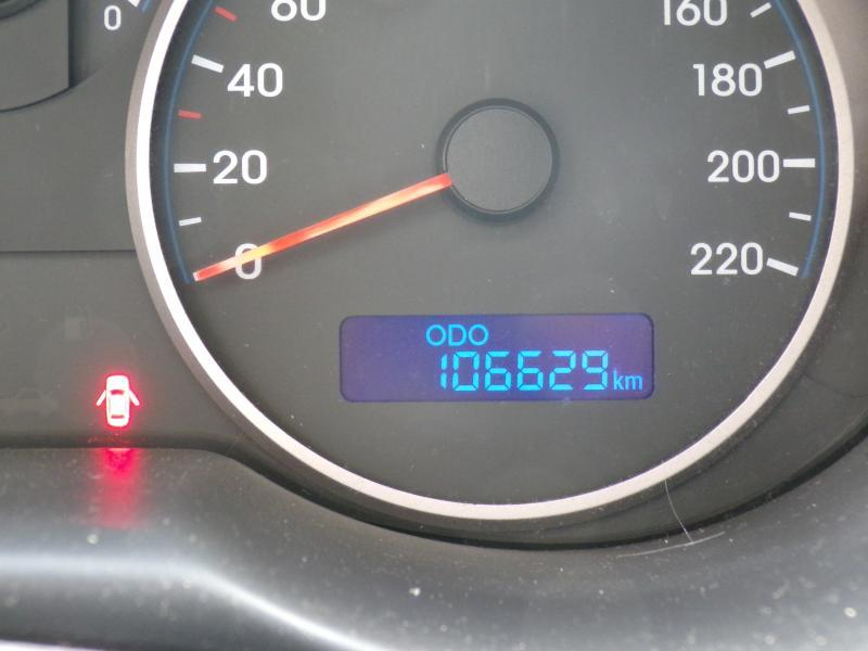 Hyundai i20 1.2 84cv Blanc 06/13 Airco Radio CD USB — photo 14