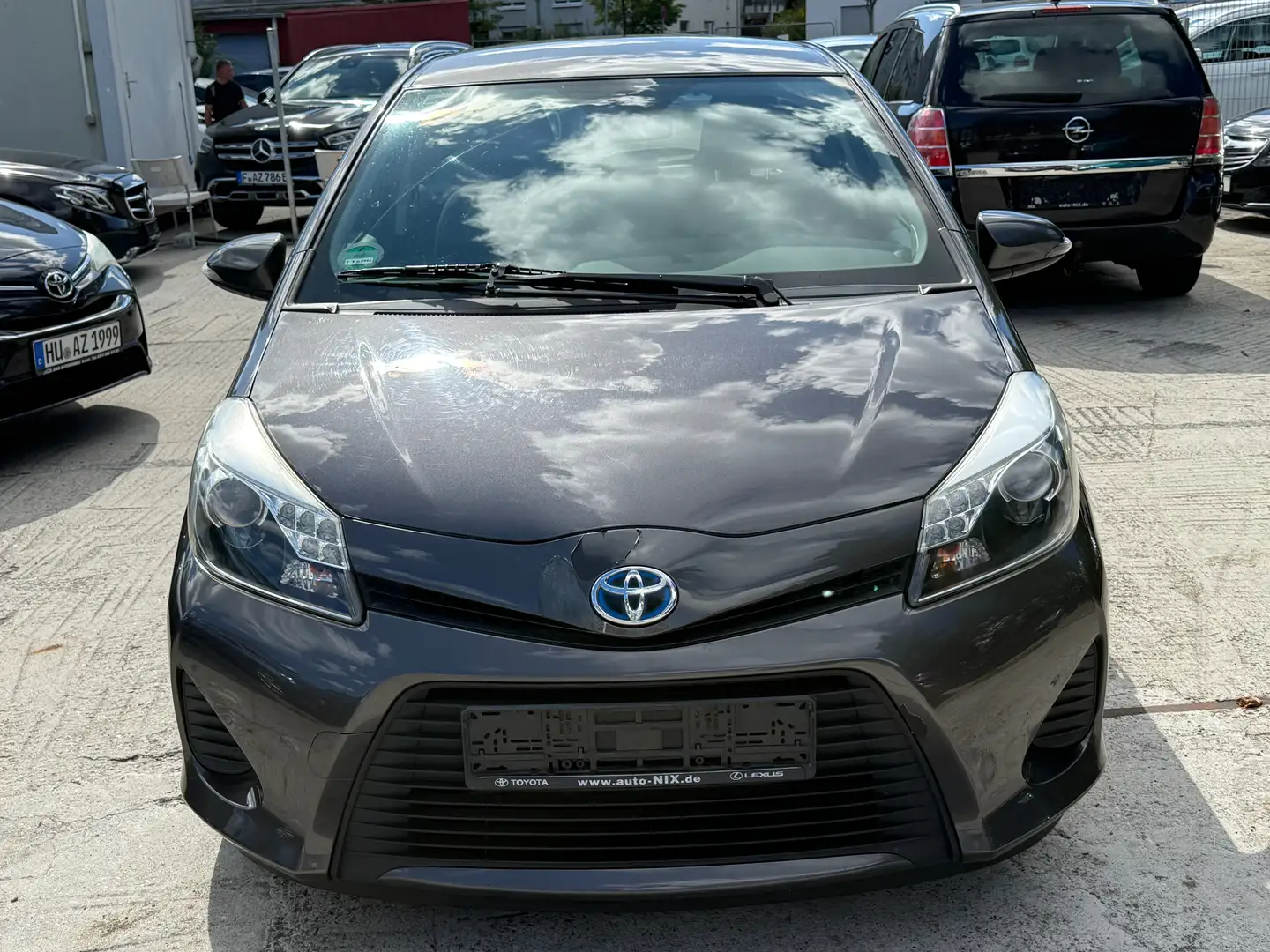 Toyota Yaris 1.5 Hybrid Life*Kamera* Gris - 2