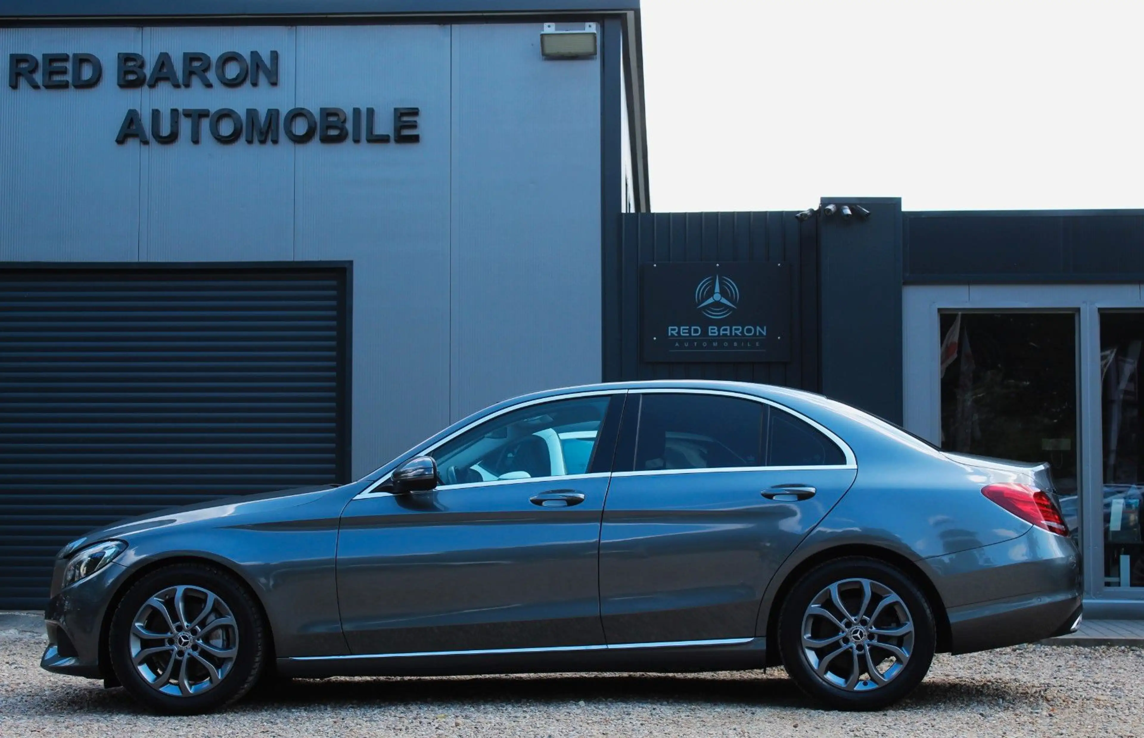 Mercedes-Benz C 250 d 9-G LED NAVI KAMERA PDC EURO6 — photo 4