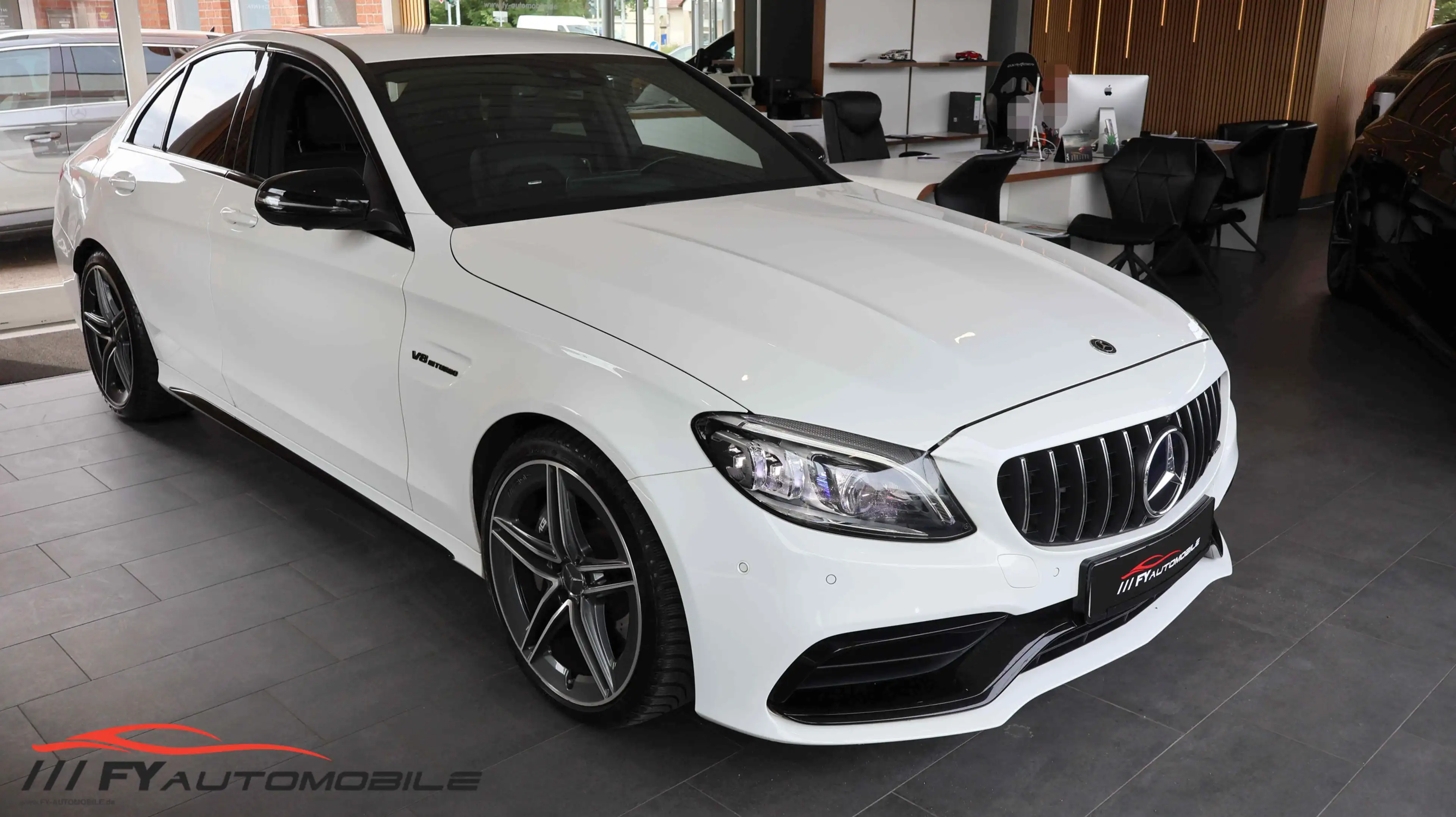 Mercedes-Benz C 63 AMG C 63 AMG (205.086) — photo 10
