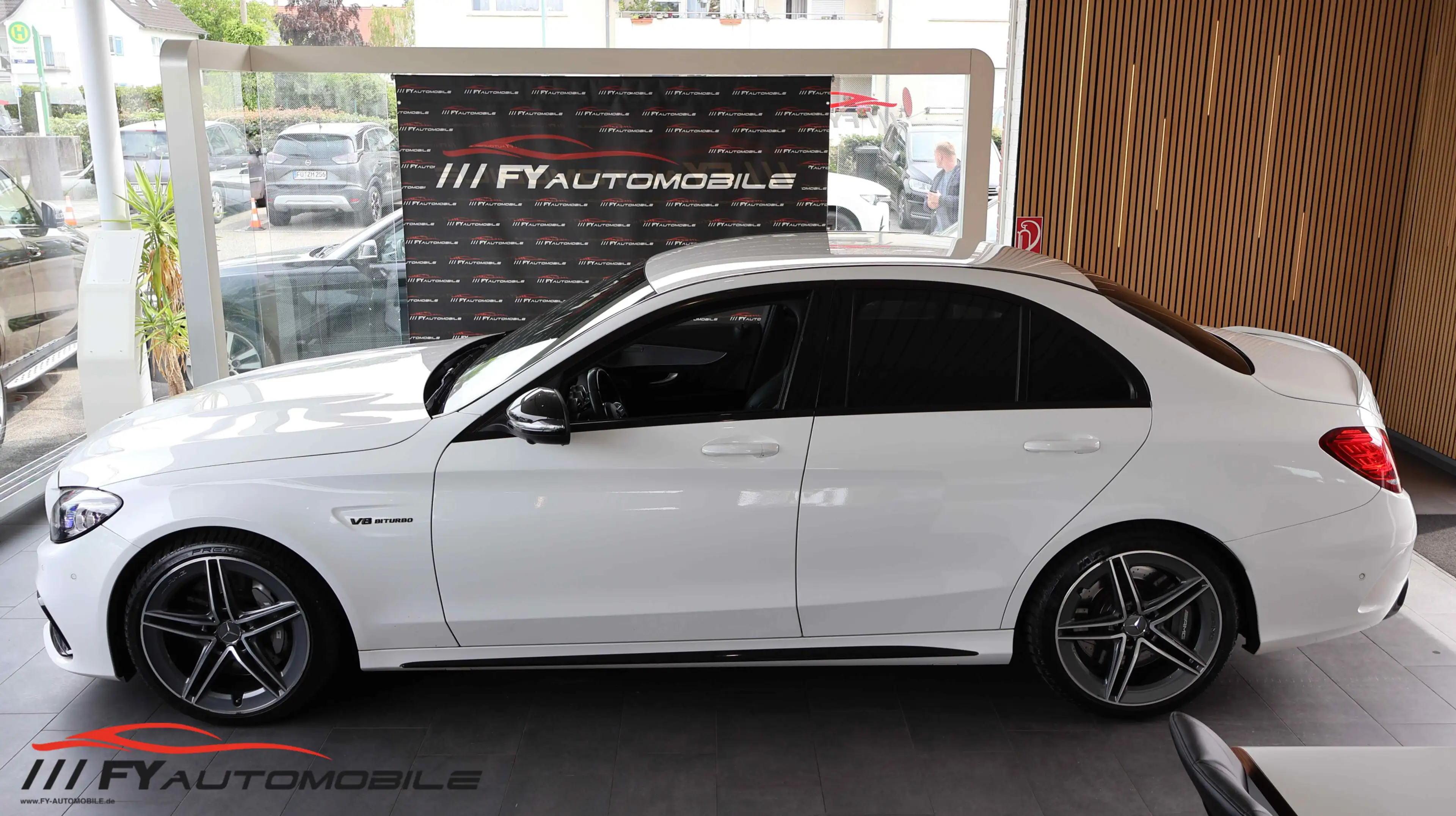 Mercedes-Benz C 63 AMG C 63 AMG (205.086) — photo 2