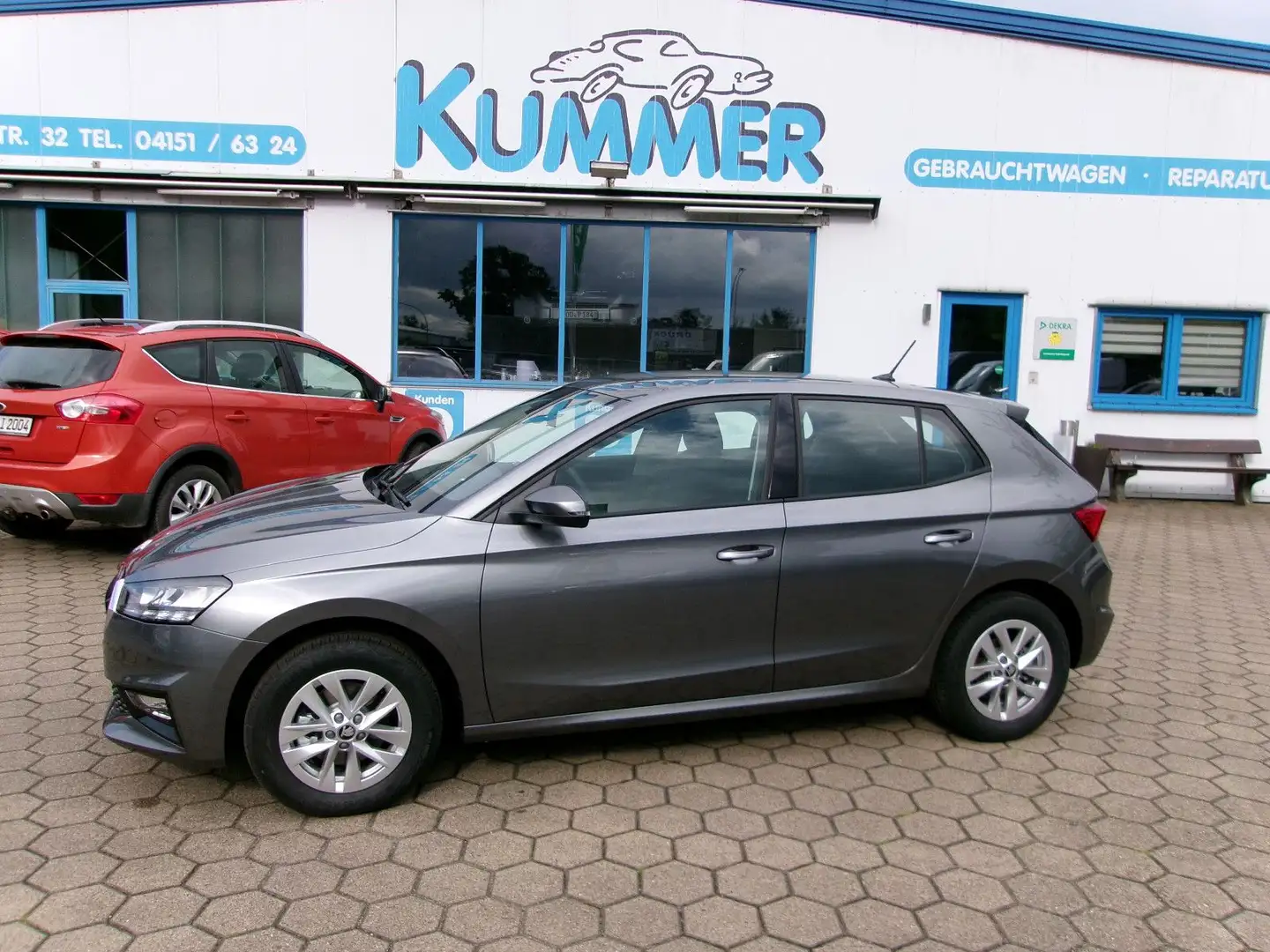 Skoda Fabia Selection DSG Ganzjahresreifen Gris - 1
