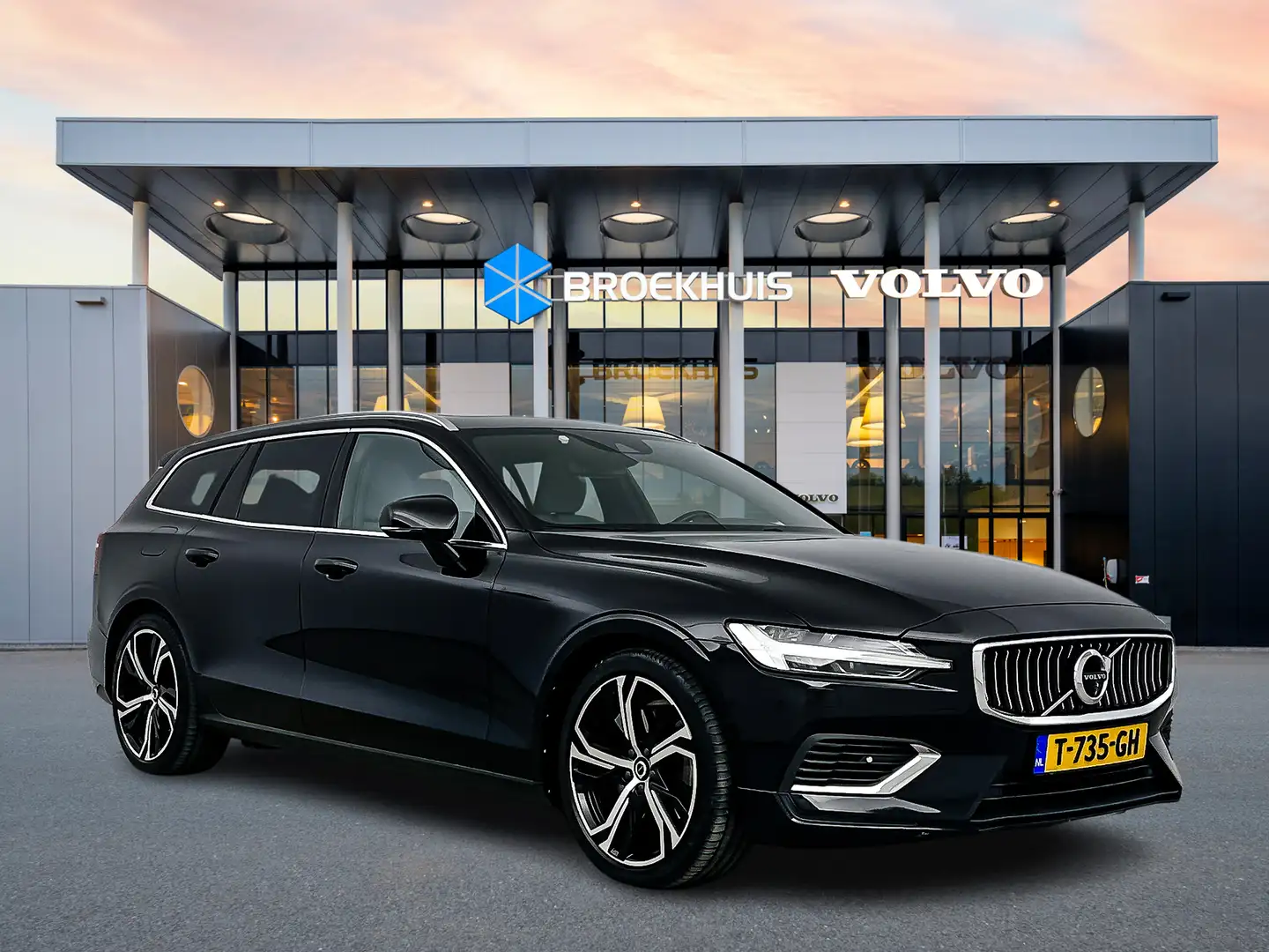 Volvo V60 T8 Recharge Inscription | 19" | Bowers & Wilkins | Schwarz - 2