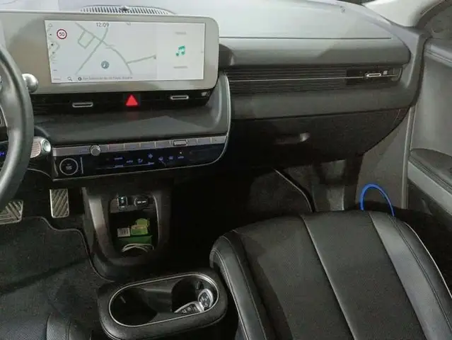 Hyundai IONIQ 5 view 11