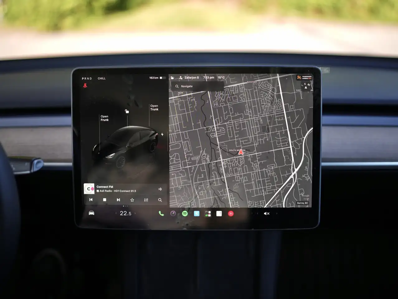 Tesla Model Y снимка Tesla Model Y