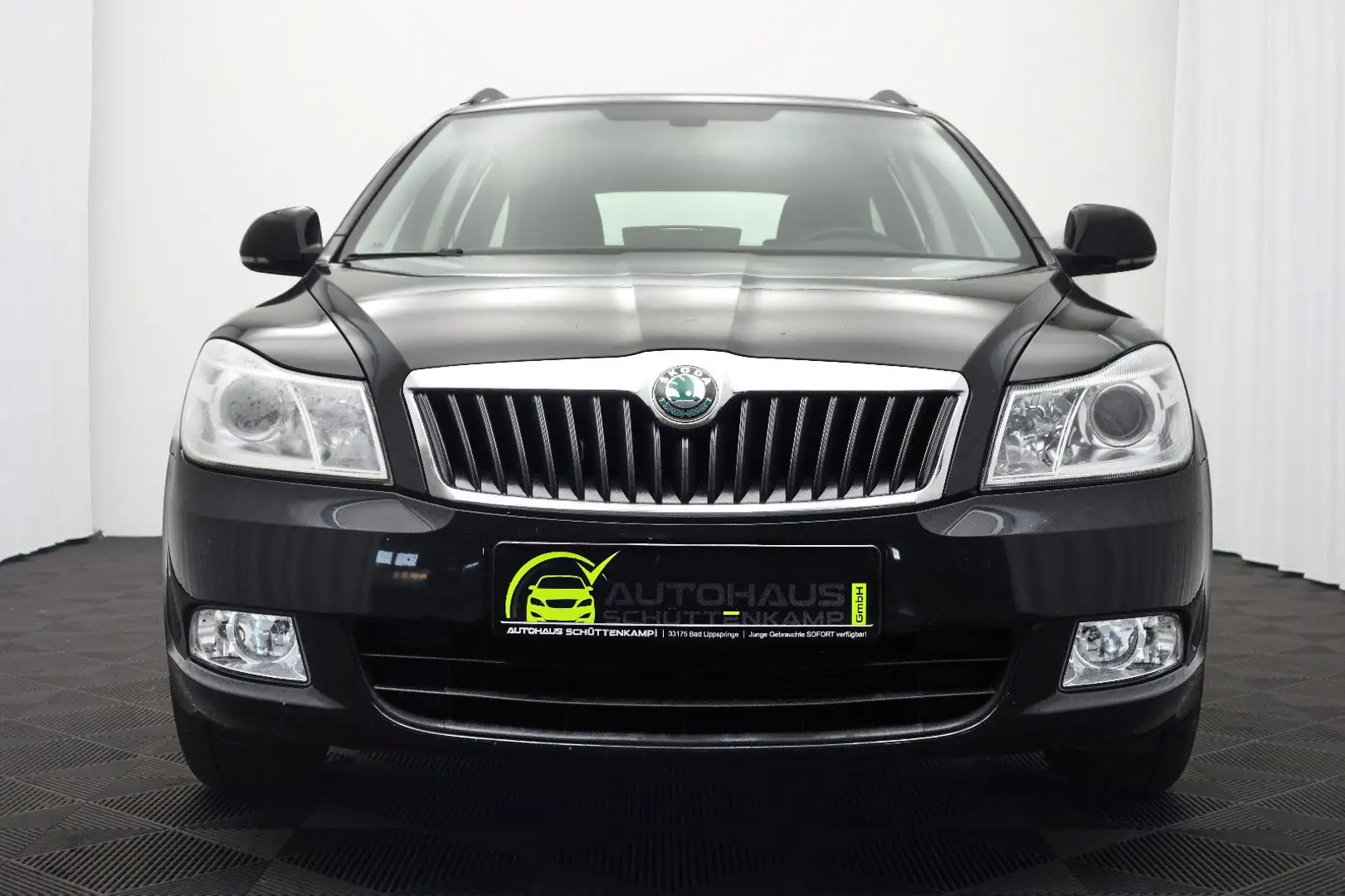Skoda Octavia Combi 1.2 TSI Ambition SRuWR+TüV-03.26 Negro - 2