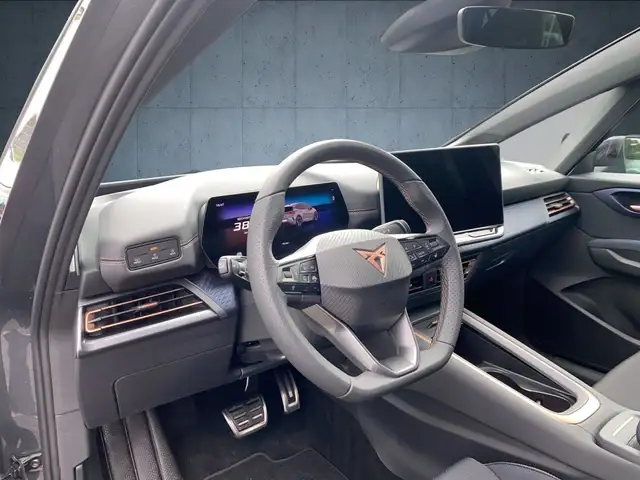 Cupra Born view 9