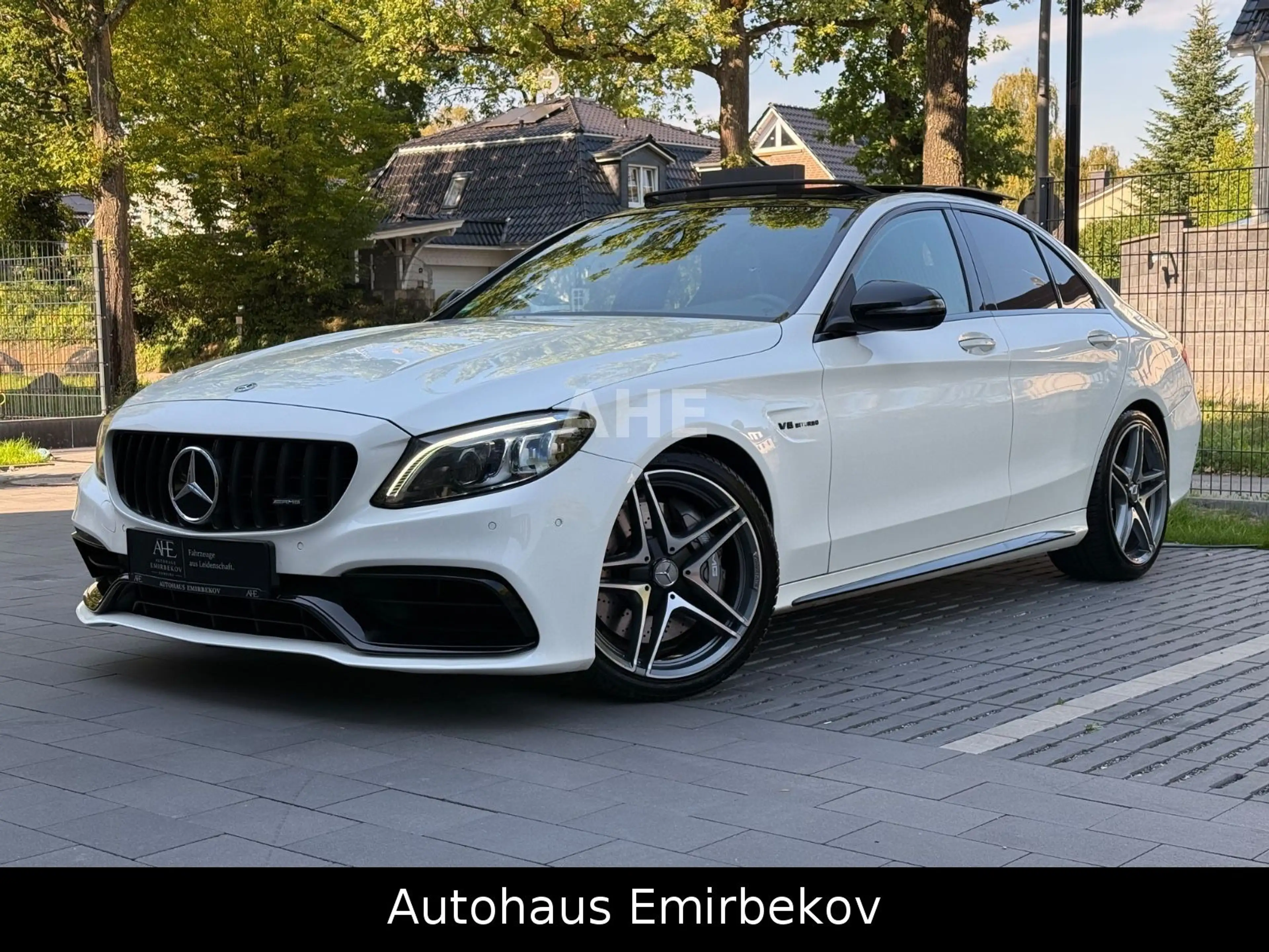 Mercedes-Benz C 63 AMG Lim BUR/Perf.AGA/PANO/AMG-DRIVE/Schalen