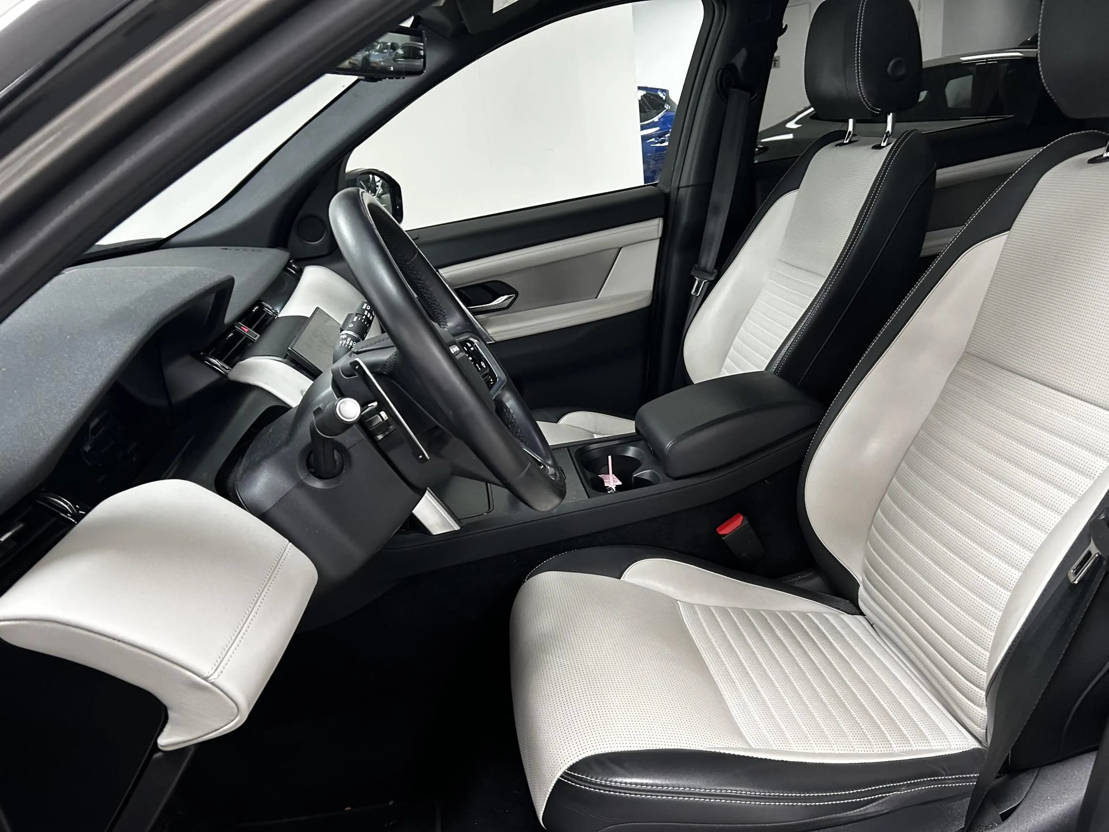 Land Rover Discovery Sport 1.5 P300e PHEV Dynamic HSE PANORAMADAK | RONDOM ZI — photo 7
