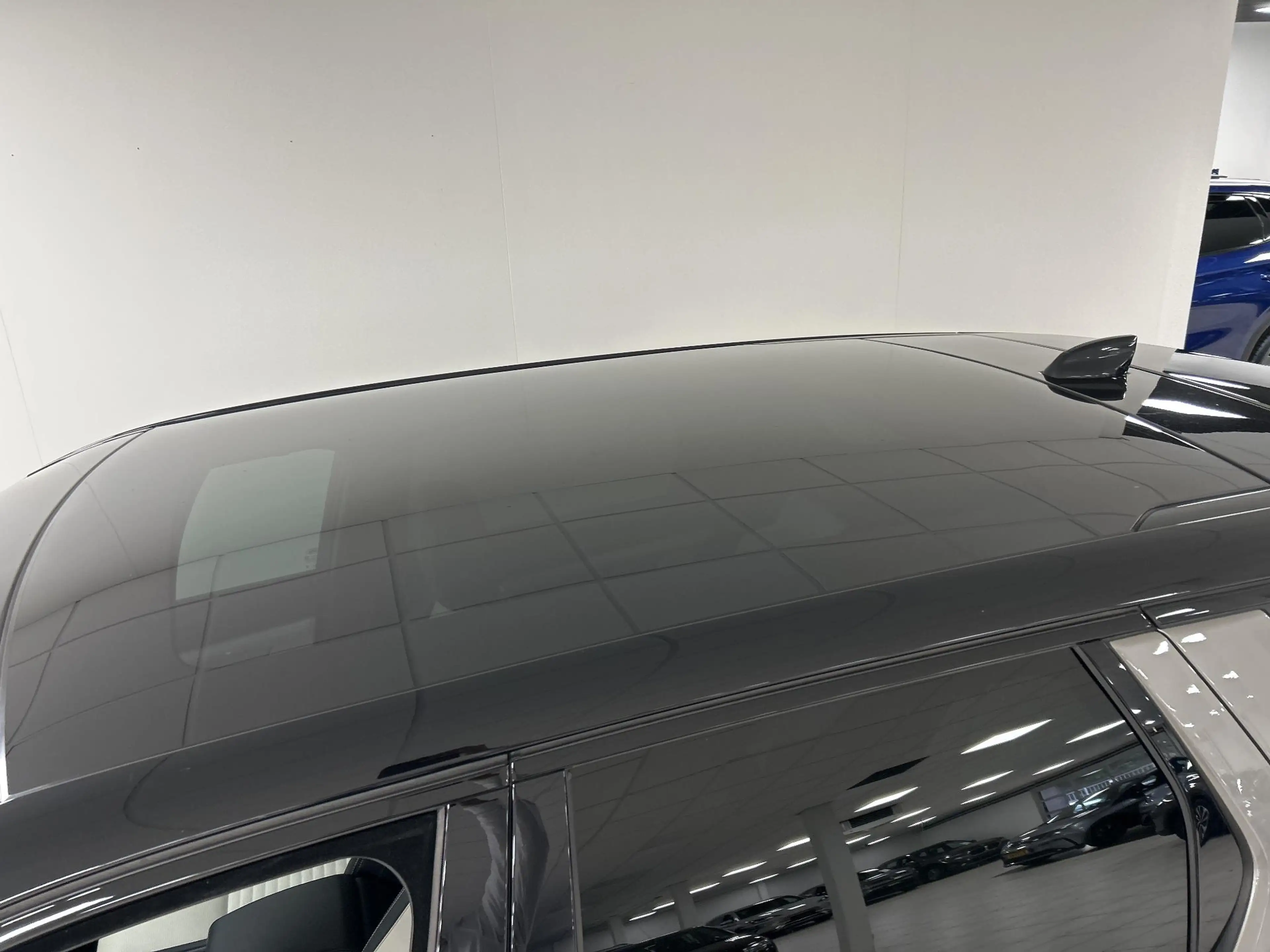 Land Rover Discovery Sport 1.5 P300e PHEV Dynamic HSE PANORAMADAK | RONDOM ZI — photo 13