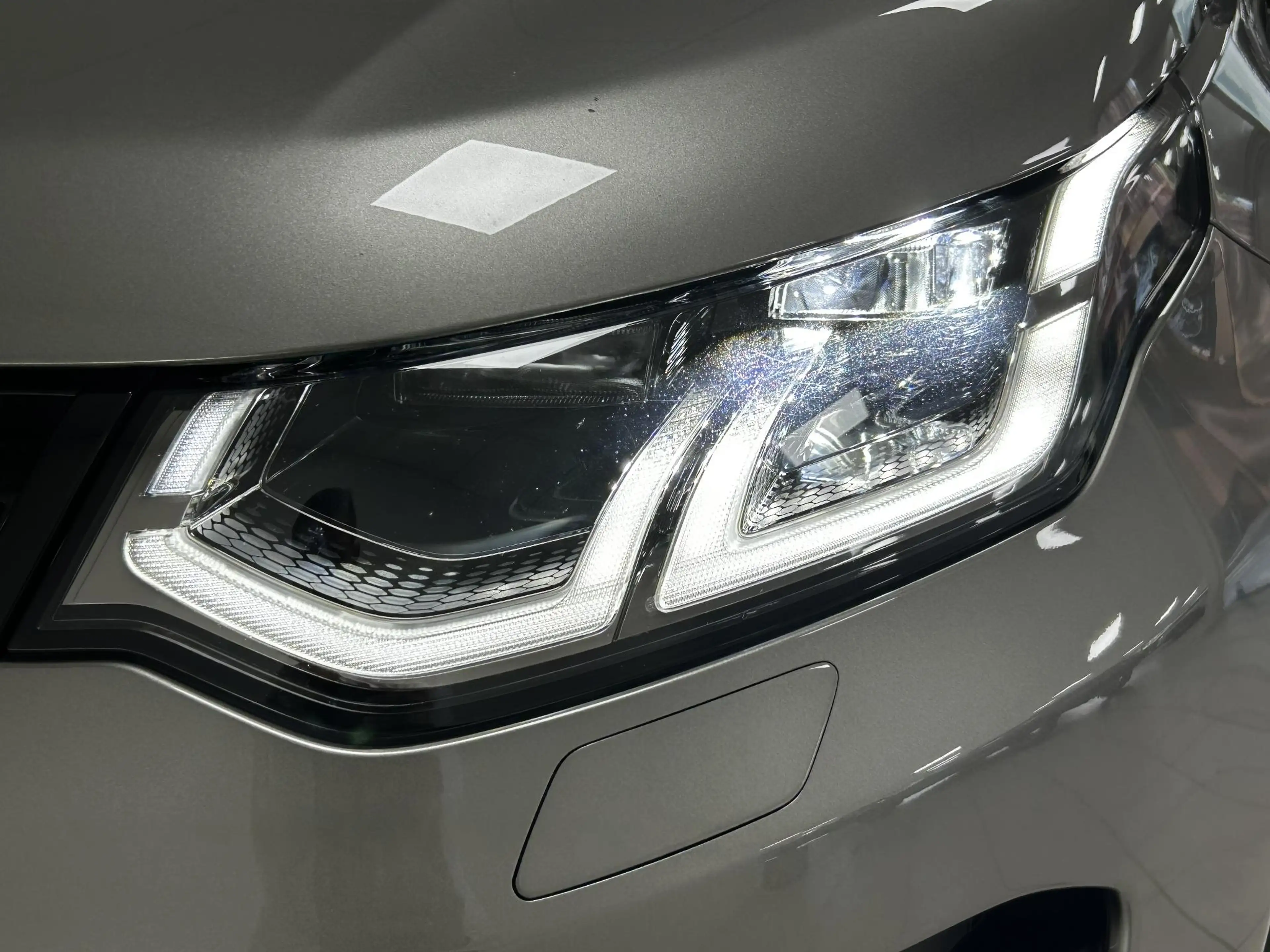 Land Rover Discovery Sport 1.5 P300e PHEV Dynamic HSE PANORAMADAK | RONDOM ZI — photo 23
