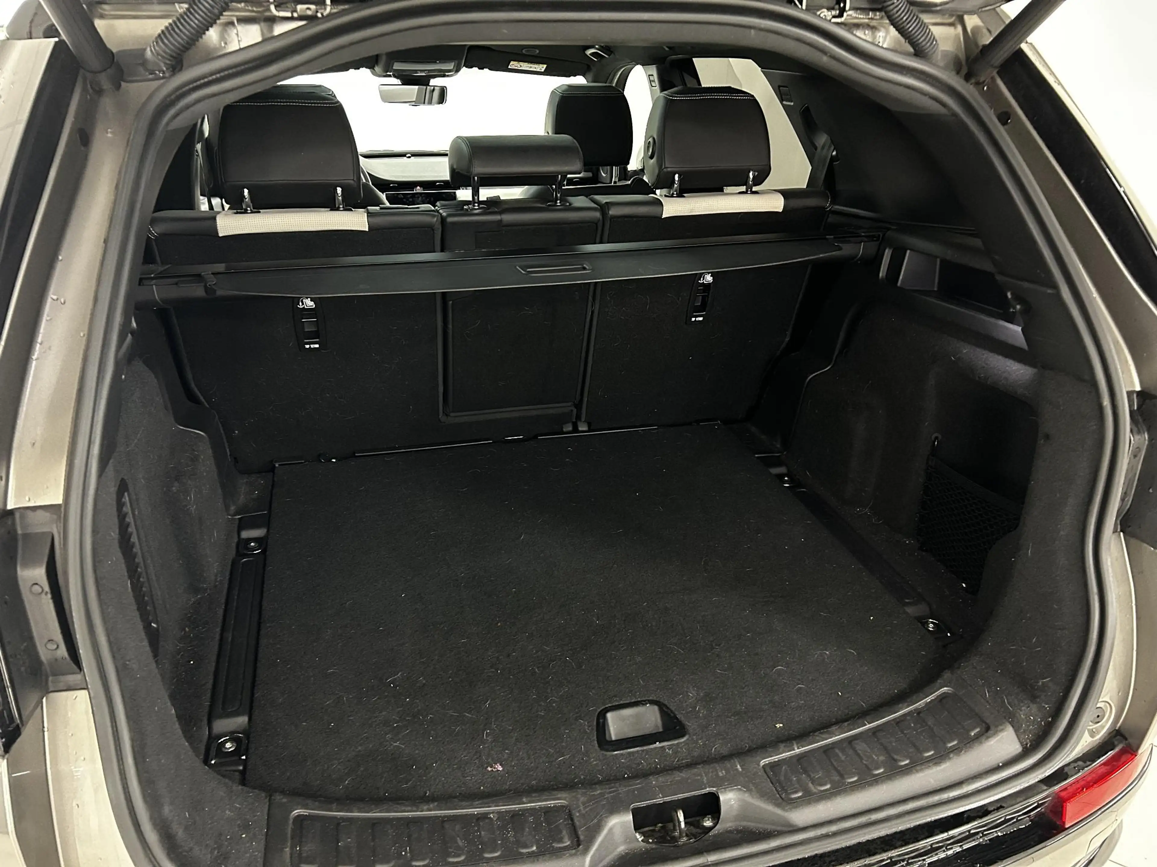 Land Rover Discovery Sport 1.5 P300e PHEV Dynamic HSE PANORAMADAK | RONDOM ZI — photo 9