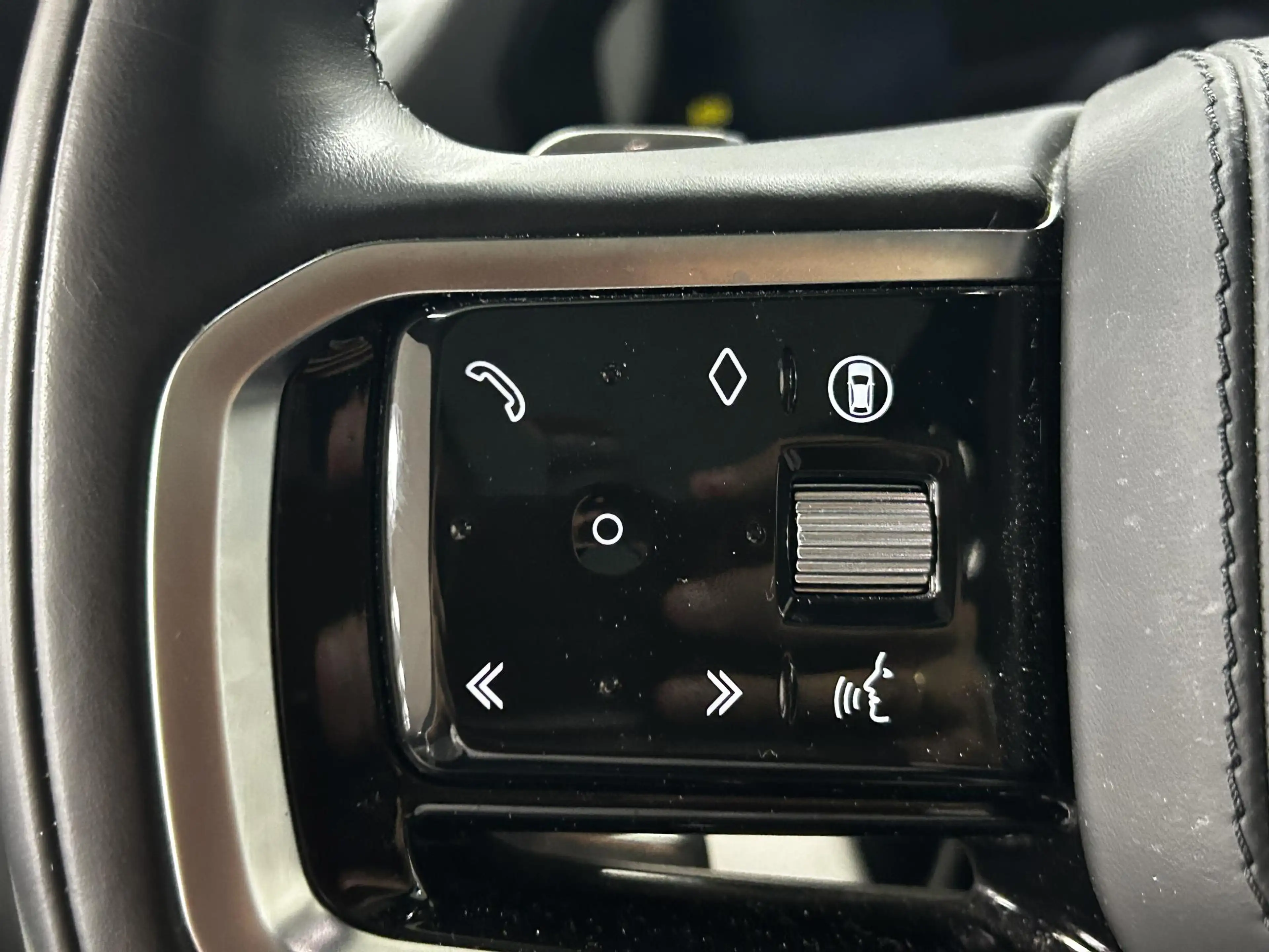 Land Rover Discovery Sport 1.5 P300e PHEV Dynamic HSE PANORAMADAK | RONDOM ZI — photo 20