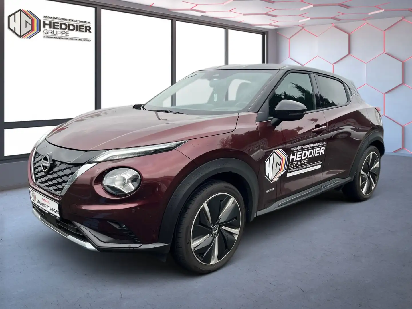Nissan Juke JUKE 1.6 HYBRID 143 PS 4AMT N-DESIGN TECH NC Bos Paars - 1