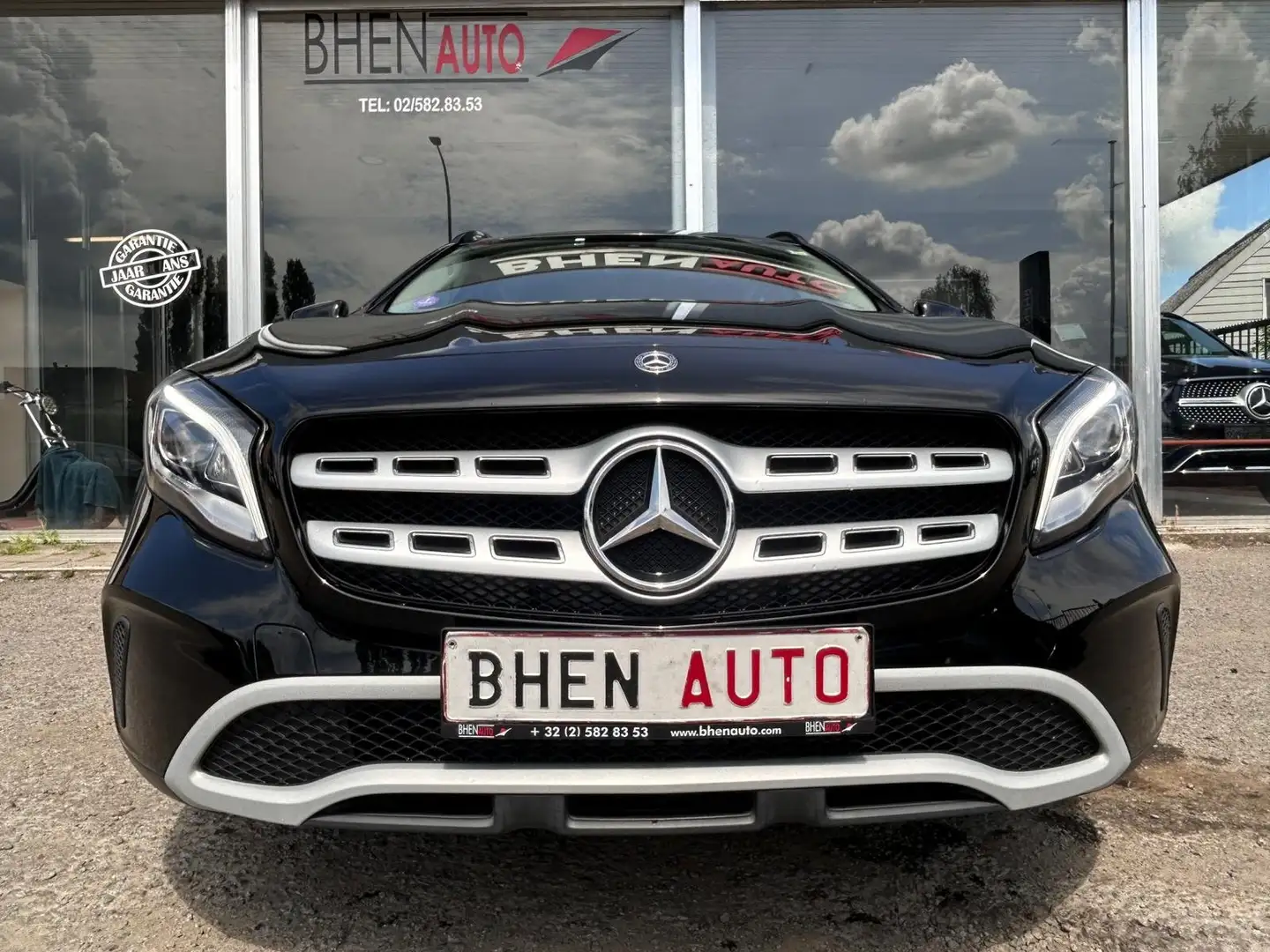 Mercedes-Benz GLA 180 /56.620 KM/NAVI/AIRCO/CAMERA/GARANTIE 12 MOIS Noir - 2