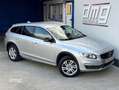 Volvo V60 Cross Country D3 Momentum Aut. Plateado - thumbnail 3