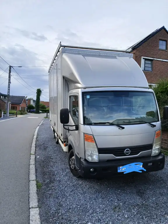 Nissan Cabstar 2012 из Европы — купить под ключ