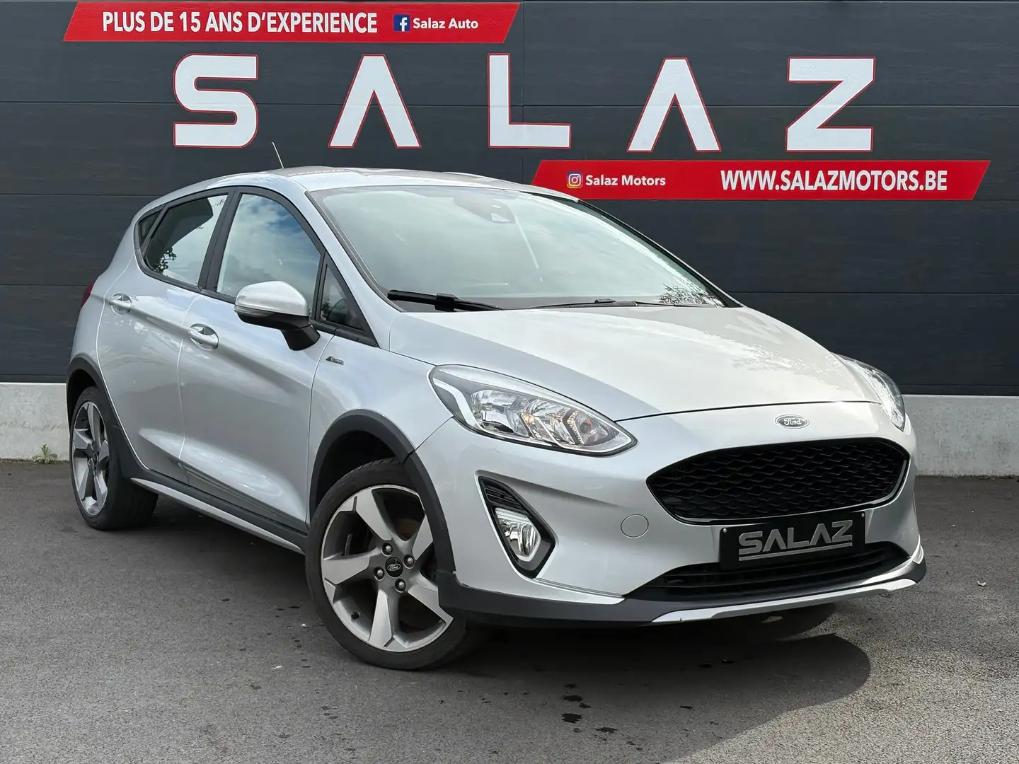 Ford Fiesta Fiesta Active 1.0 EcoBoost Active 2/ESSENCE/GARANT Grijs - 1