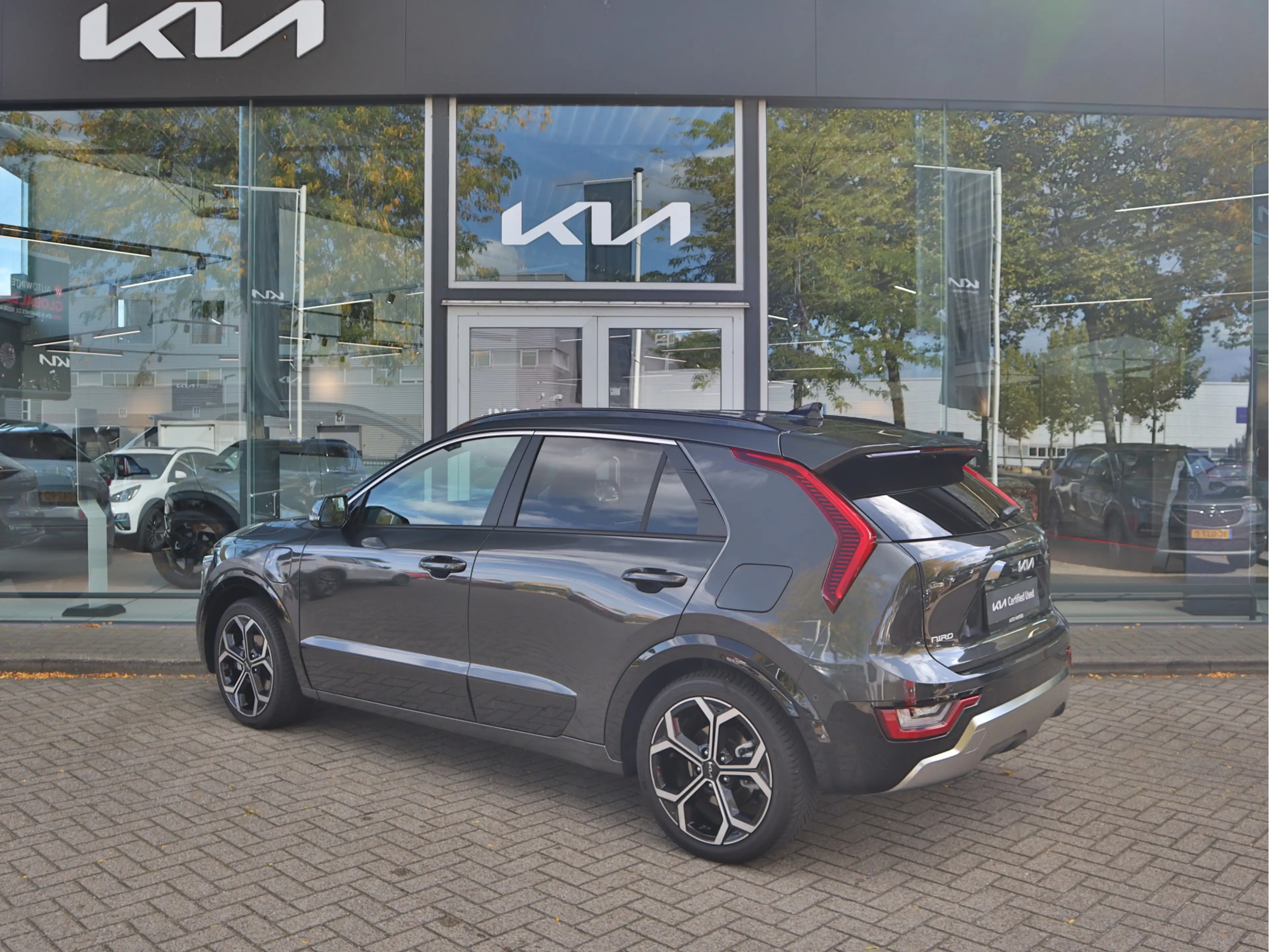 Kia Niro 1.6 GDi PHEV Plug-In-Hybrid ExecutiveLine 4.215km! — photo 3