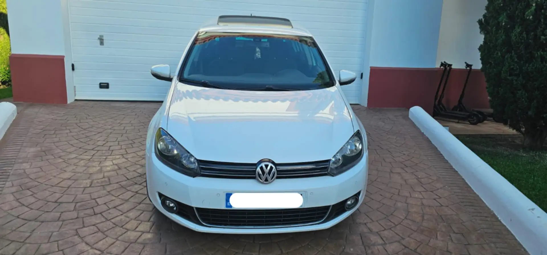 Volkswagen Golf 1.6TDI CR Advance BMT 105 Blanco - 1