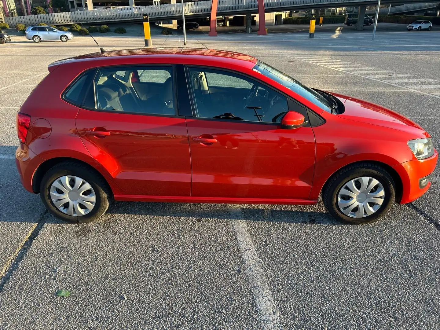 Volkswagen Polo Polo Flat 2011 1,2 Flat 2011 Rot - 2