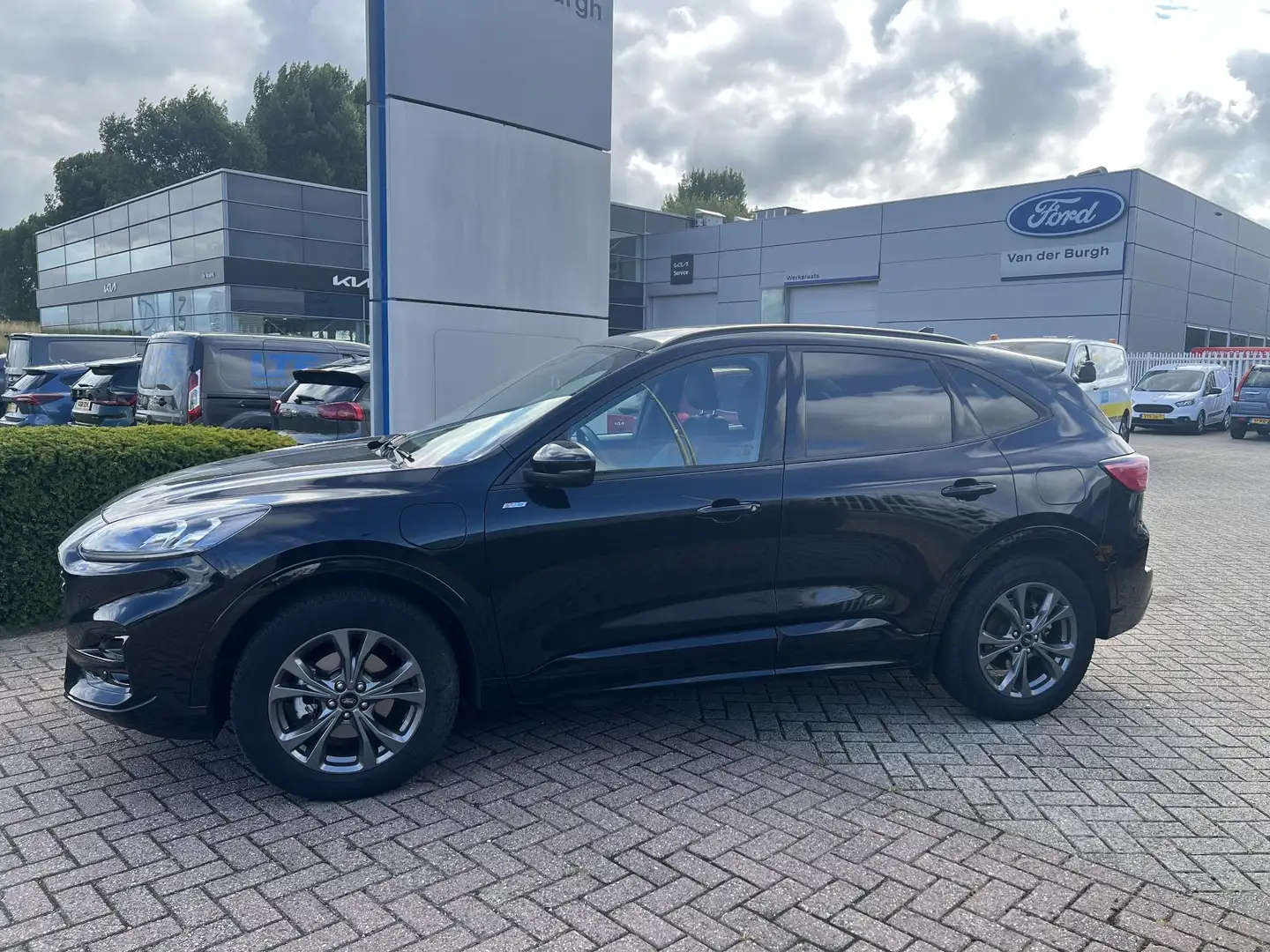 Ford Kuga 2.5 PHEV ST-Line X Noir - 2