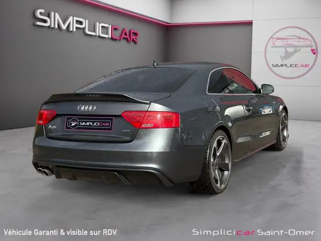 Audi A5 view 4