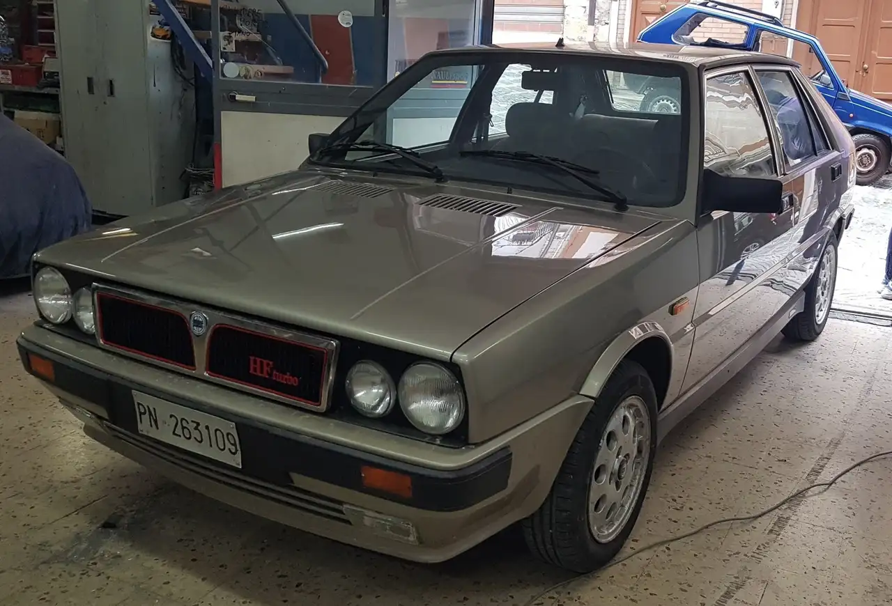 Lancia Delta 1.3, foto 3