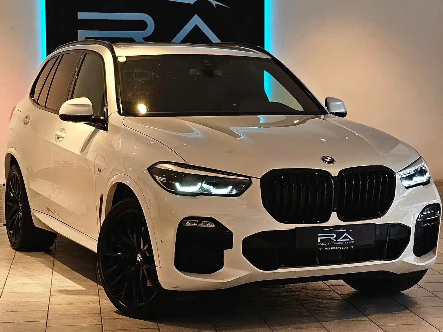 BMW X5 xDrive 30 d M Sport Blanc - 1