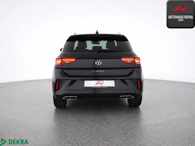 Volkswagen T-Roc view 4