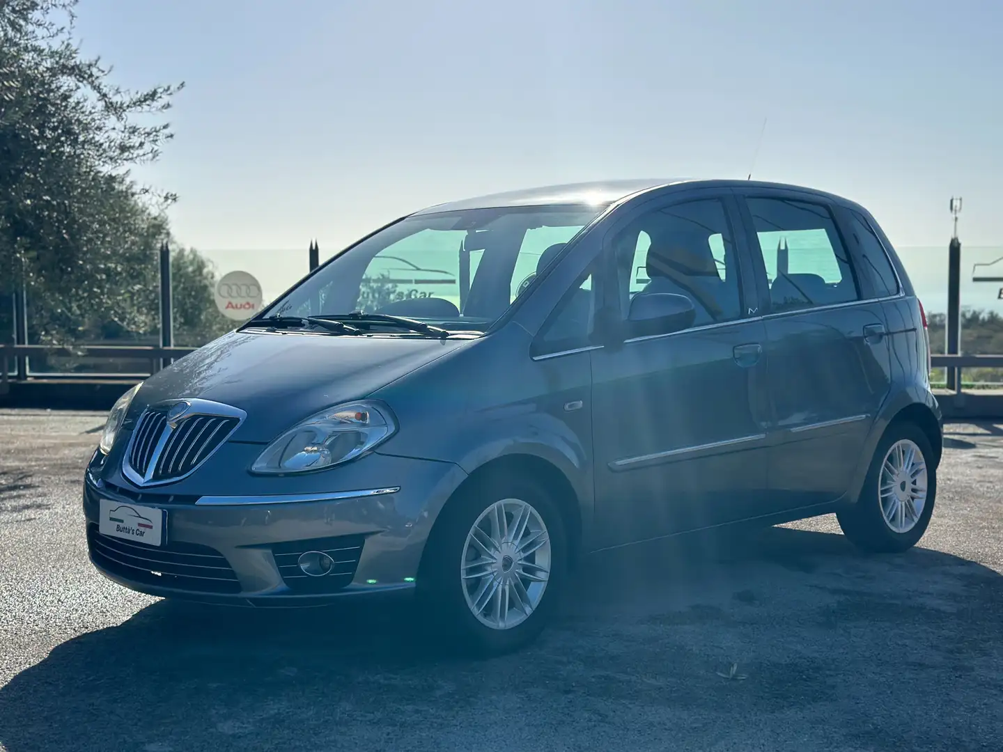 Lancia MUSA Musa II 2007 1.3 mjt Oro Blauw - 1